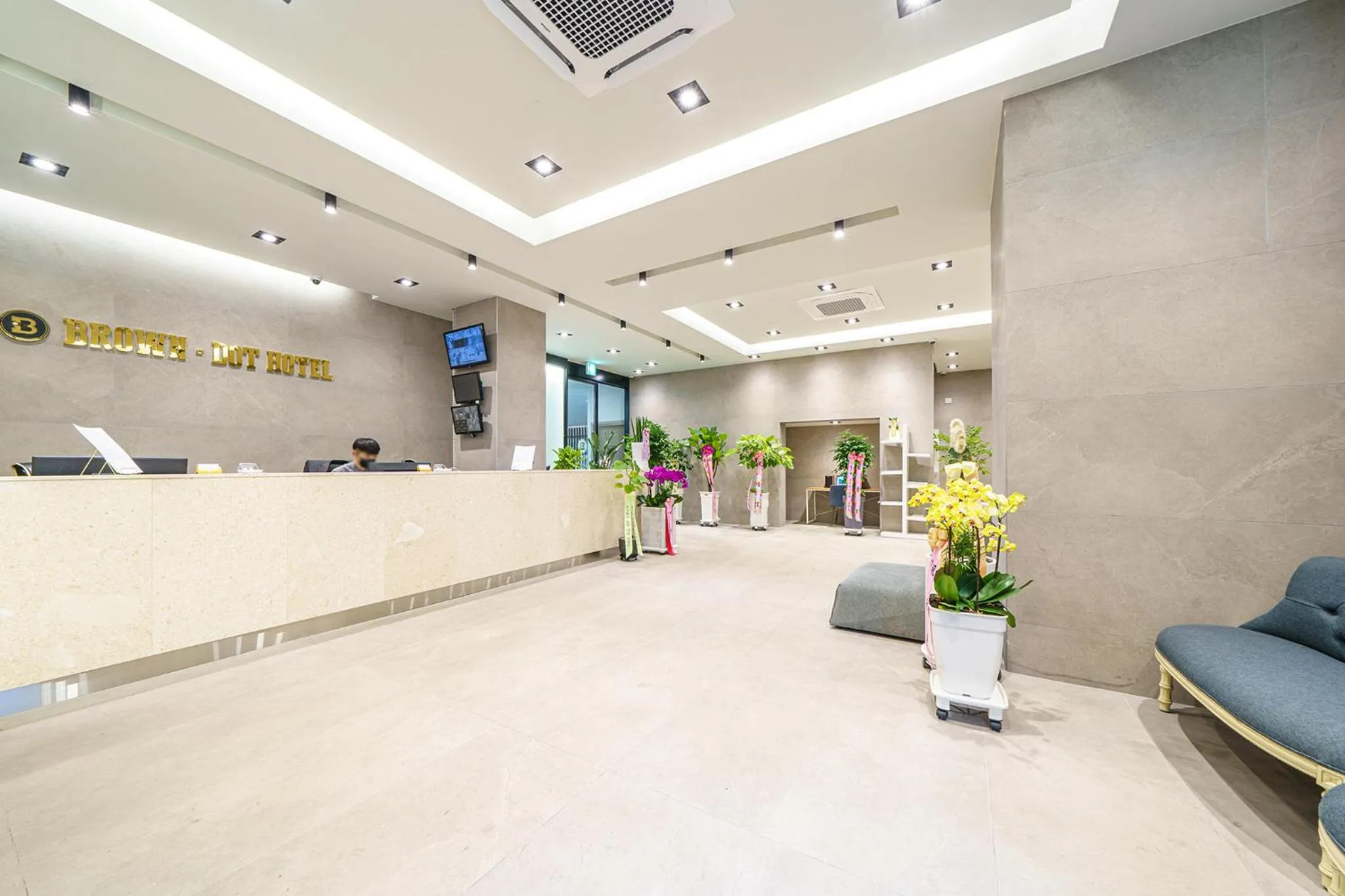 Property building in Firenze Tourist Hotel