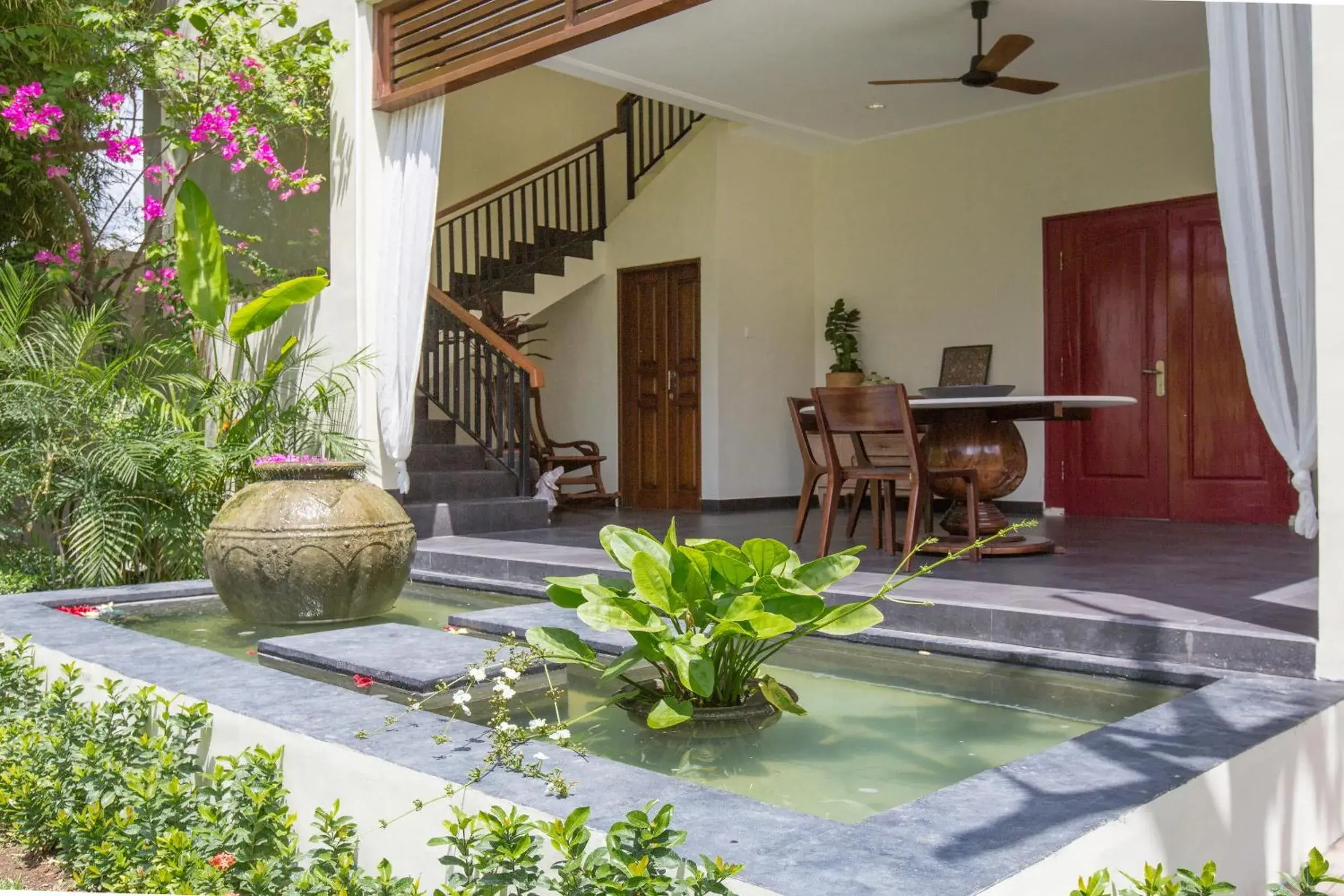 Facade/entrance in Villa Balidamai by Nagisa Bali Facade/entrance in Villa Balidamai by Nagisa Bali