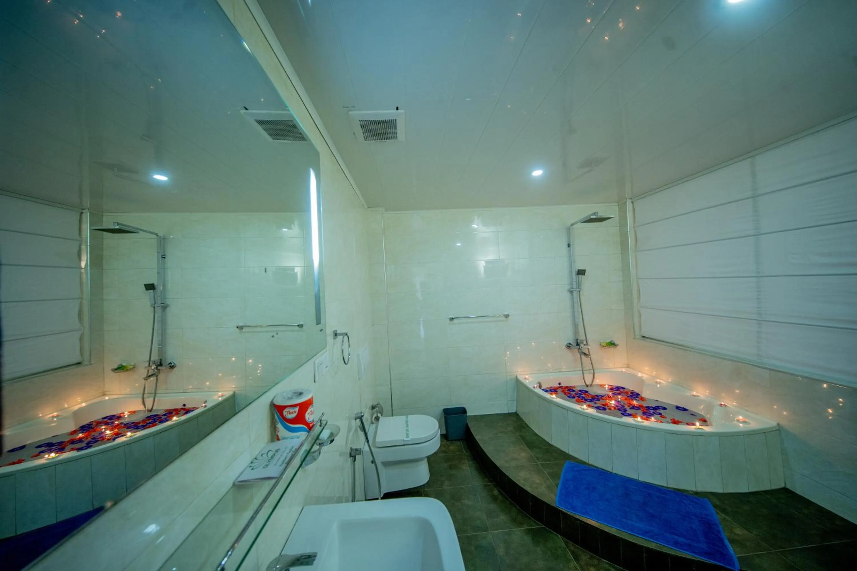 Bath in Olympus Plaza Hotel