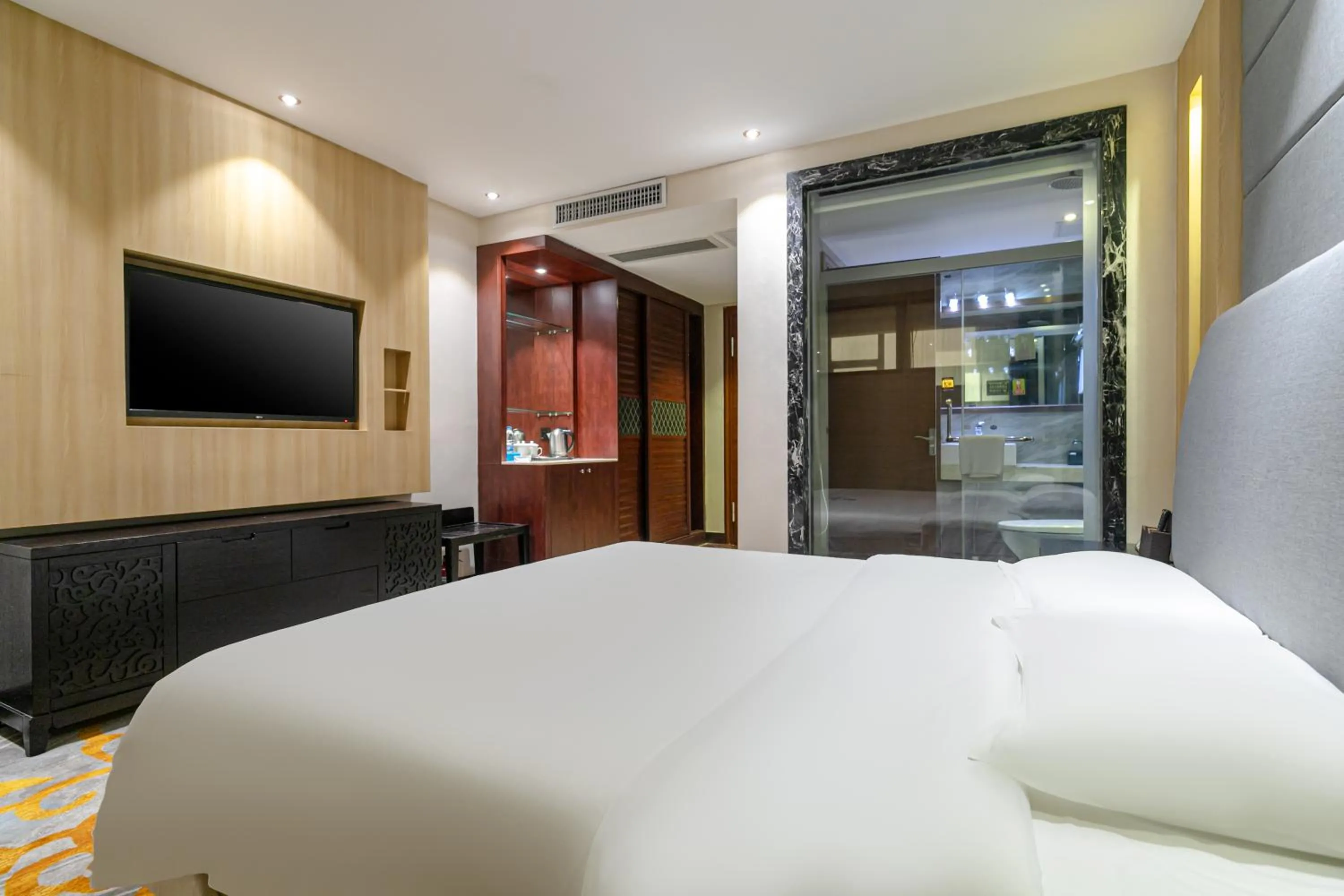 Yi Yun Hotel Guangzhou Baiyun International Airport Branch - Renhe Metro Station
