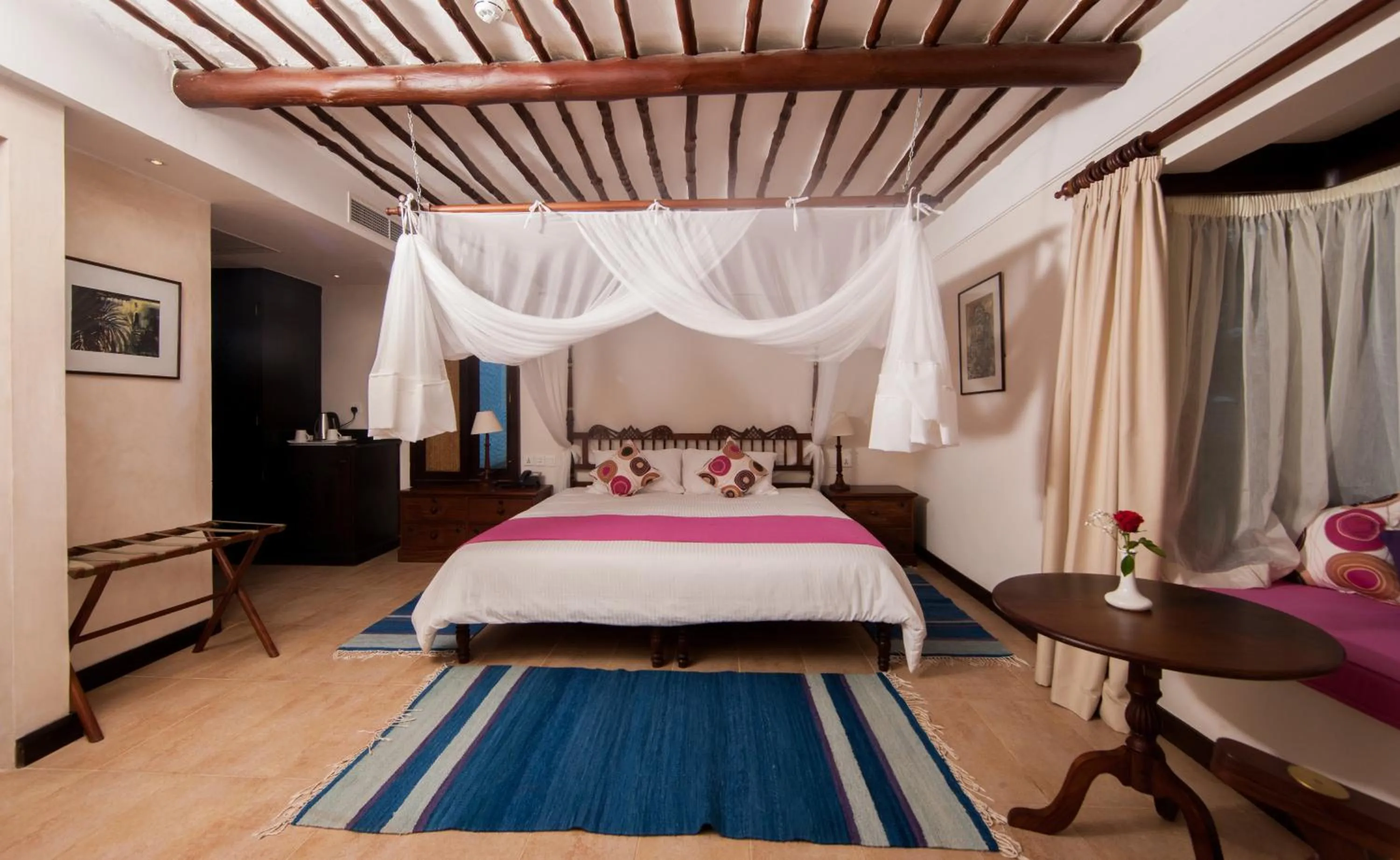 Bedroom, Bed in Jacaranda Indian Ocean Beach Resort