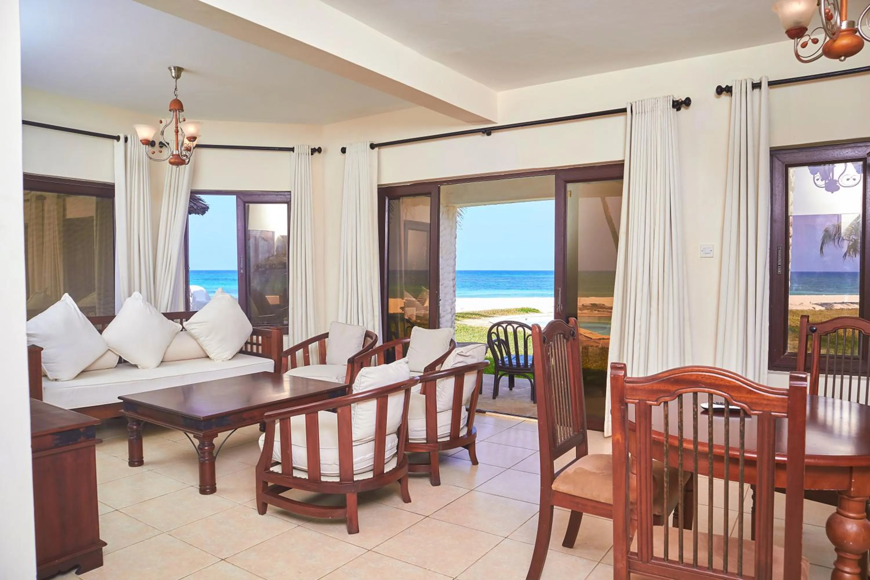 Seating area in Jacaranda Indian Ocean Beach Resort