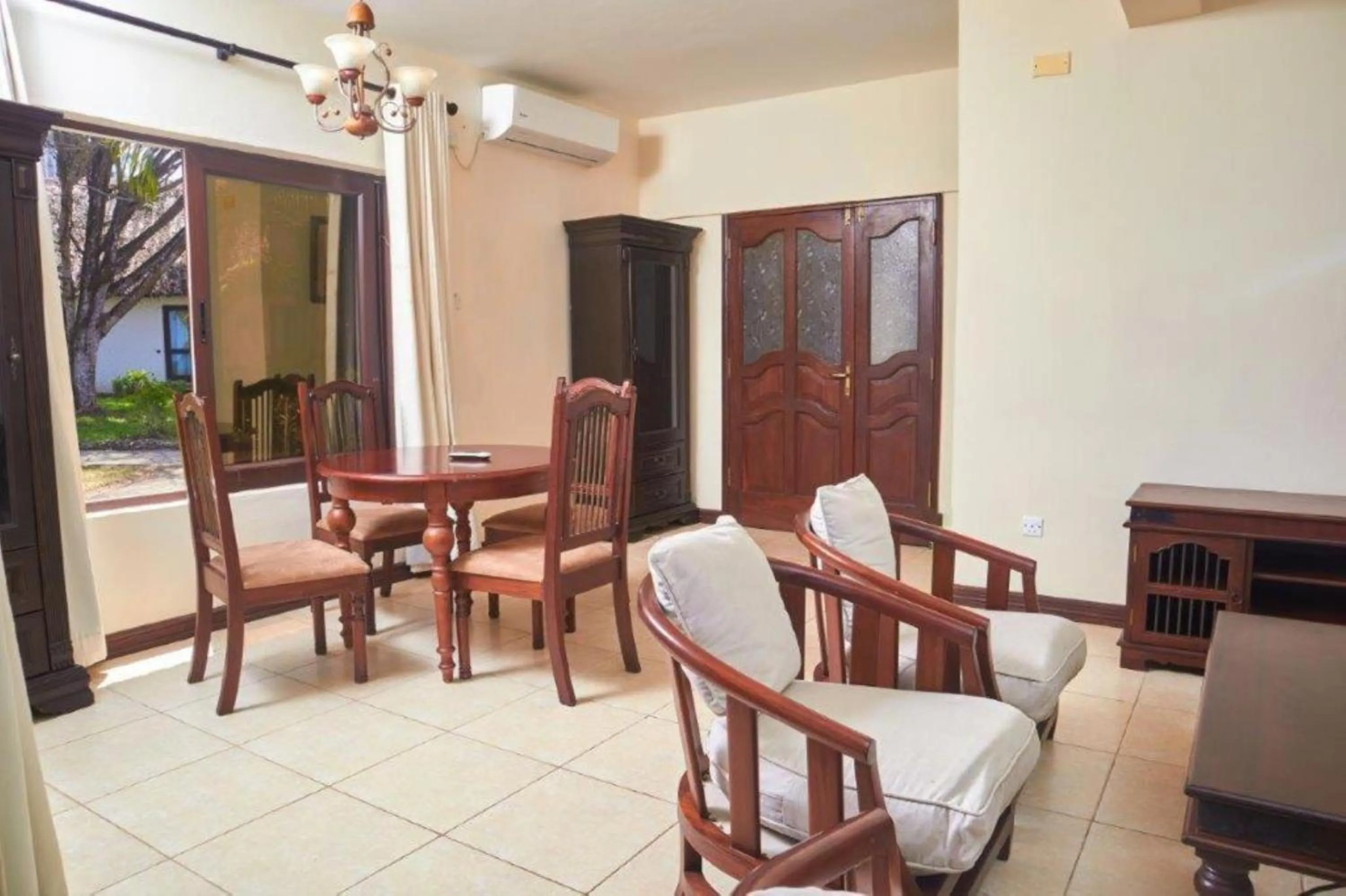 Seating area in Jacaranda Indian Ocean Beach Resort