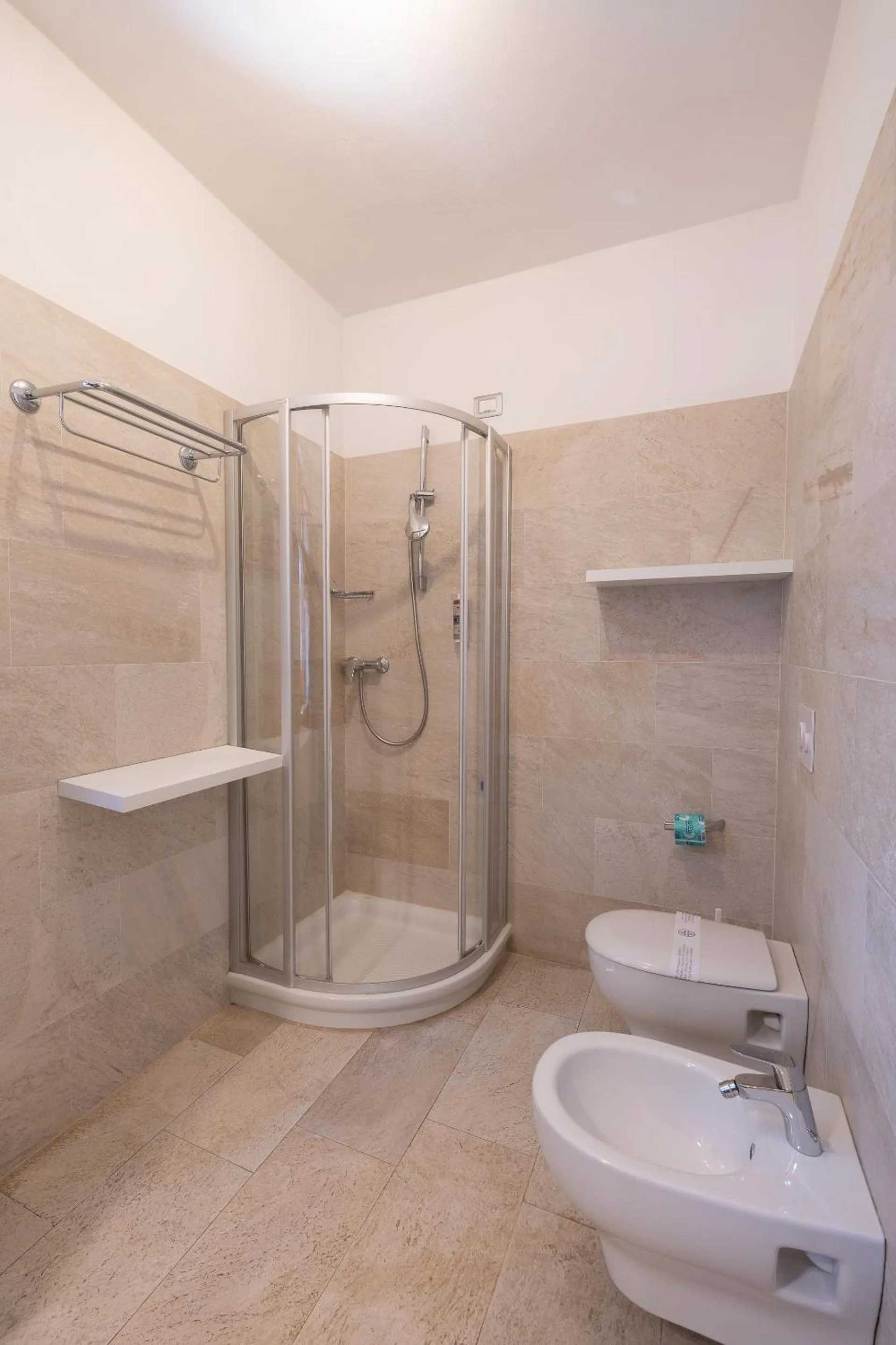 Shower in Comune Rustico Sport Hotel