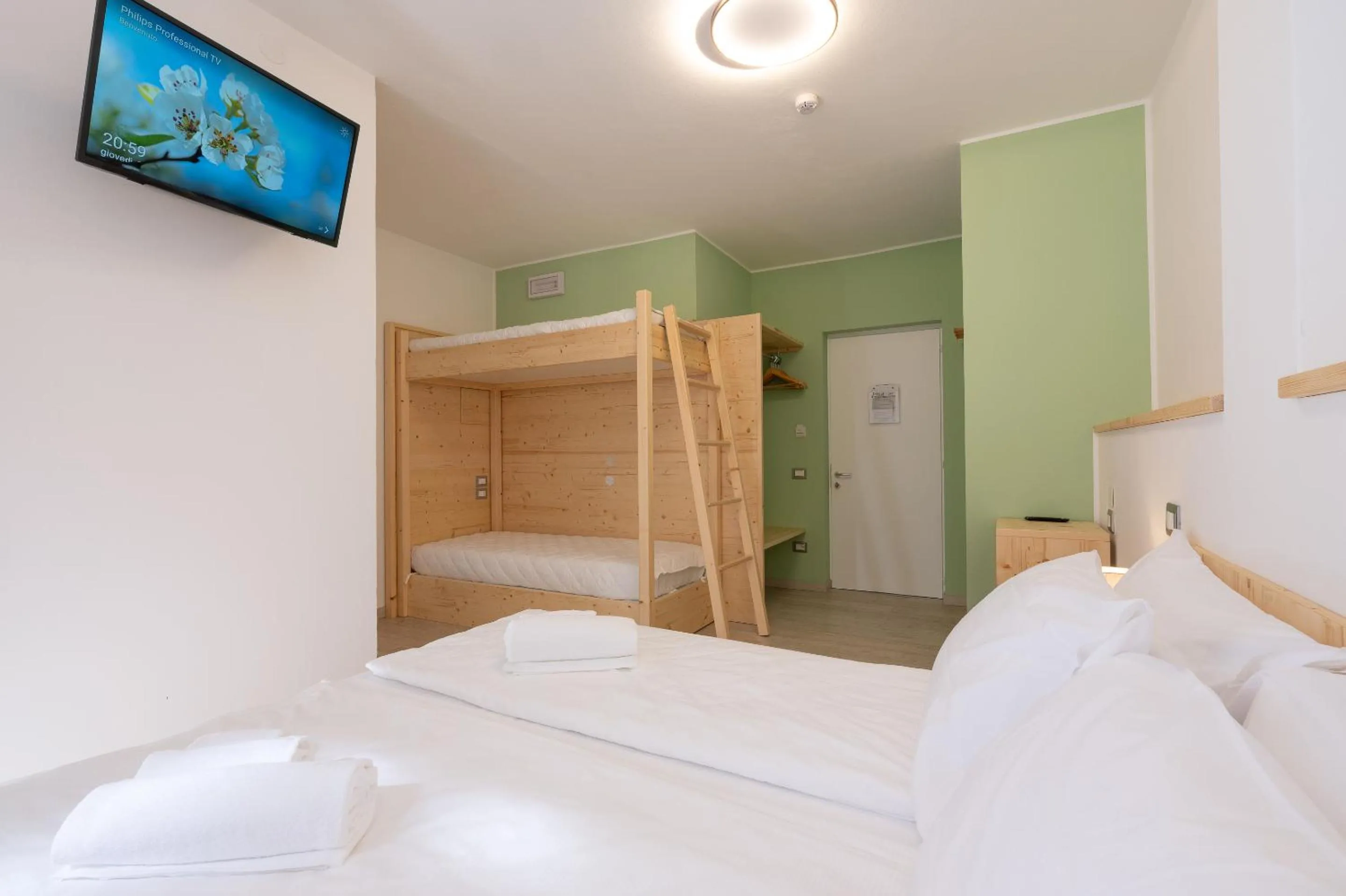 Bed in Comune Rustico Sport Hotel