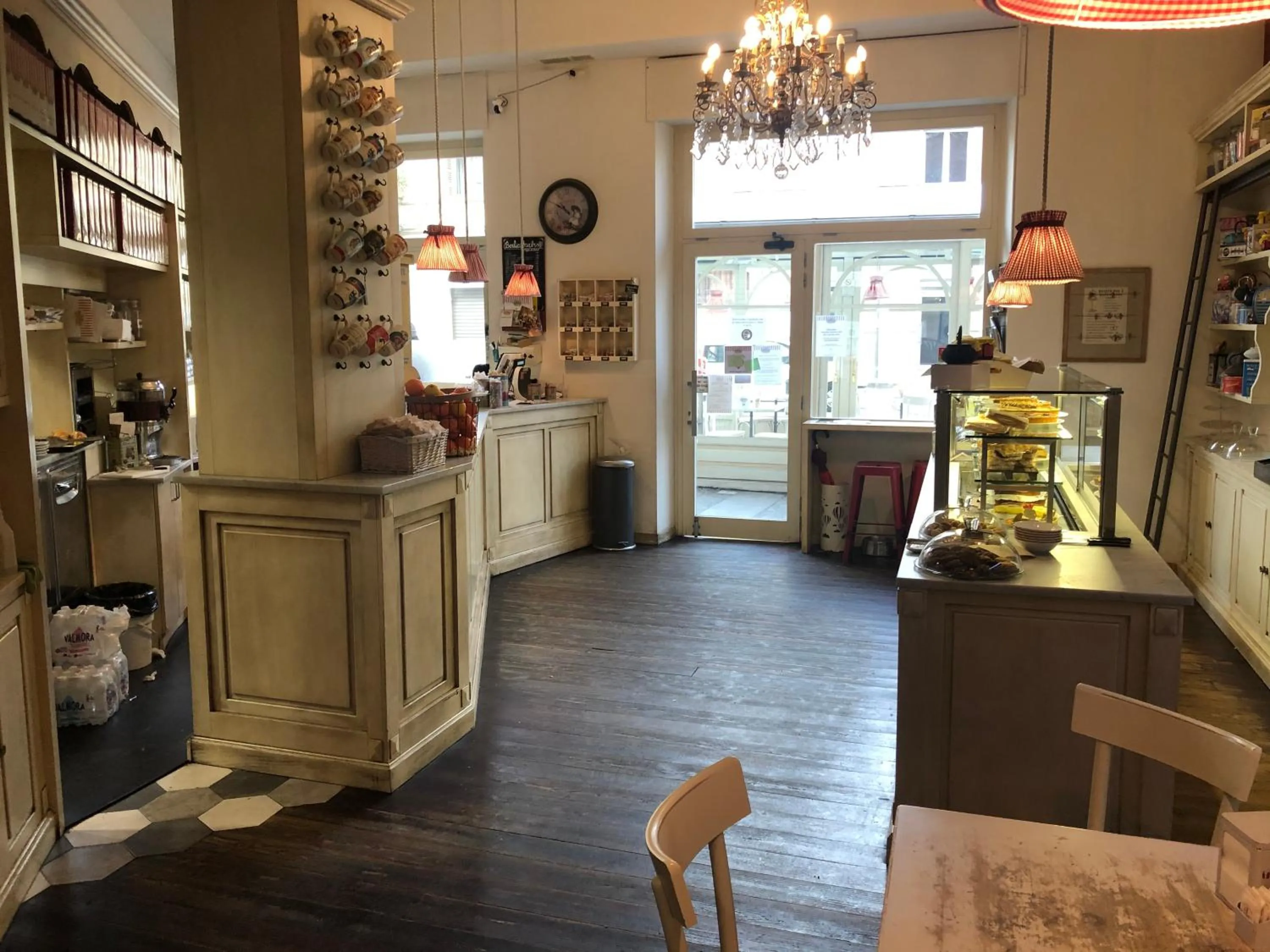 Breakfast in La Terrazza Di Arturo Guest House