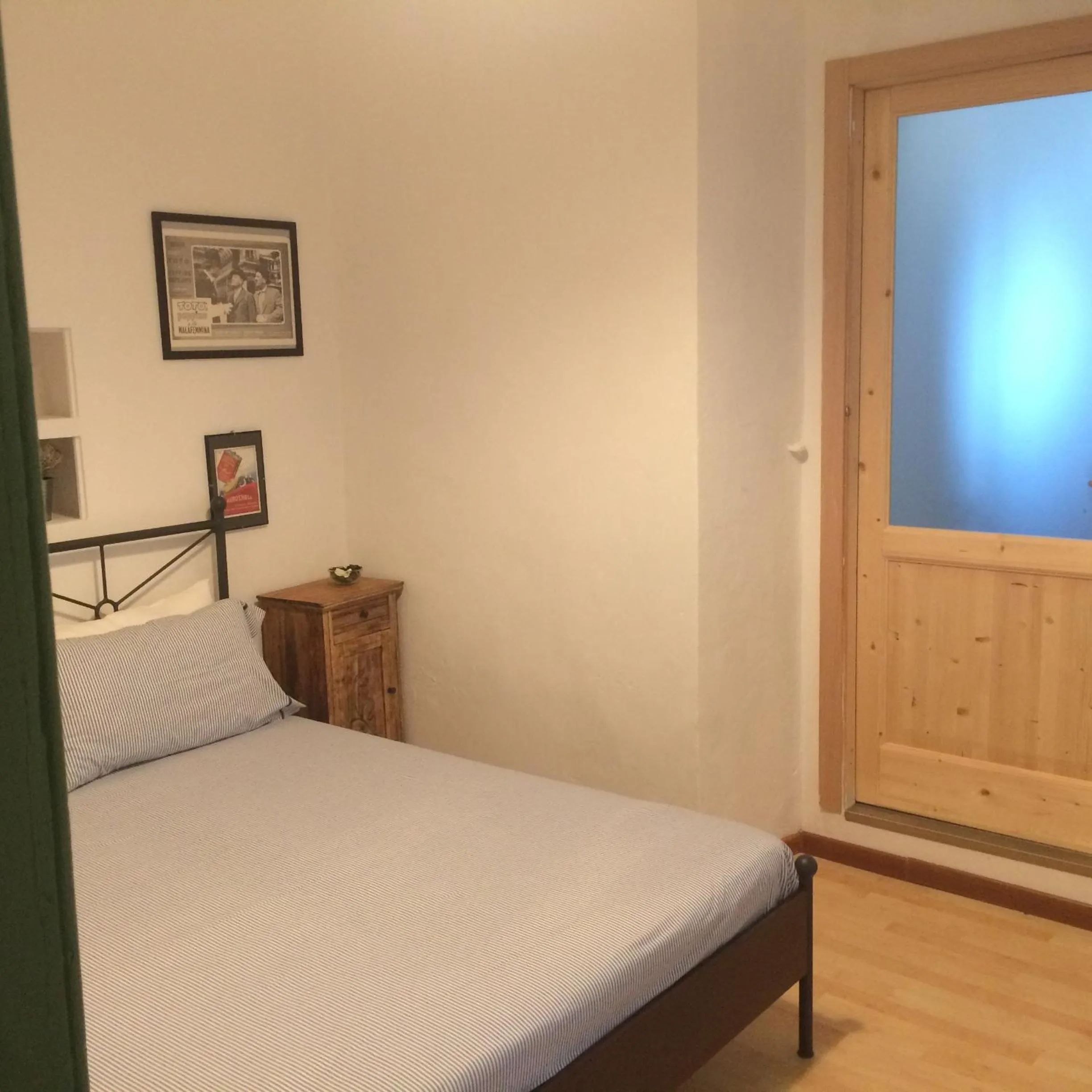 Photo of the whole room, Bed in La Terrazza Di Arturo Guest House