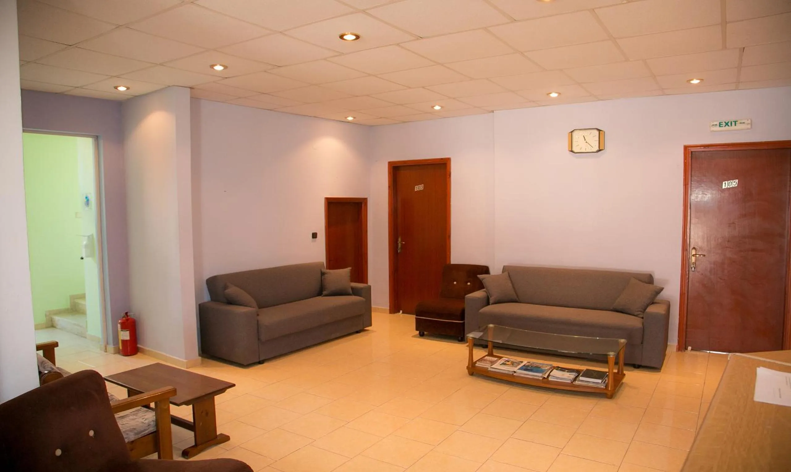 Petania Hotel & Apartments