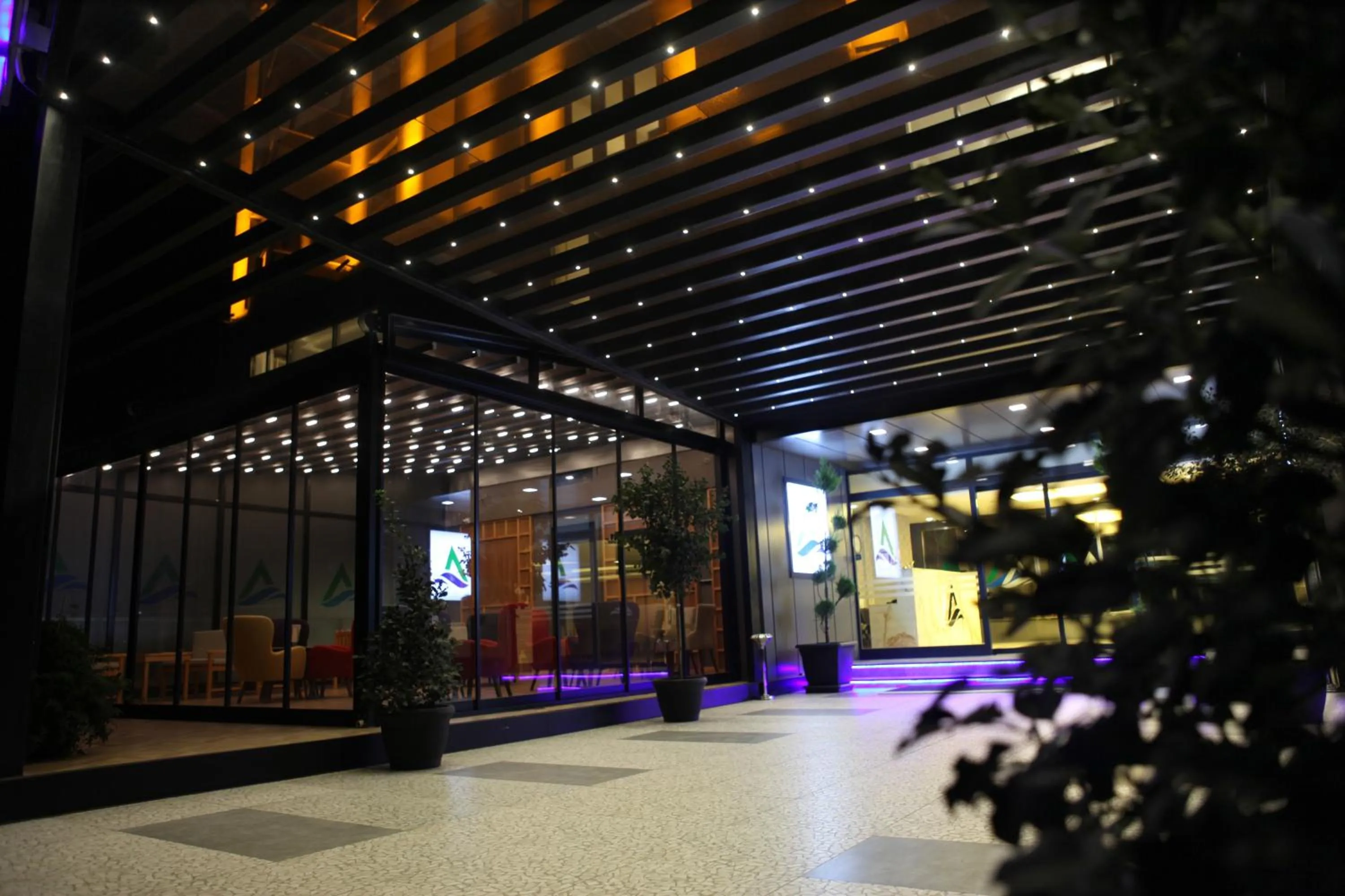 Garden in Alesha Suite Otel