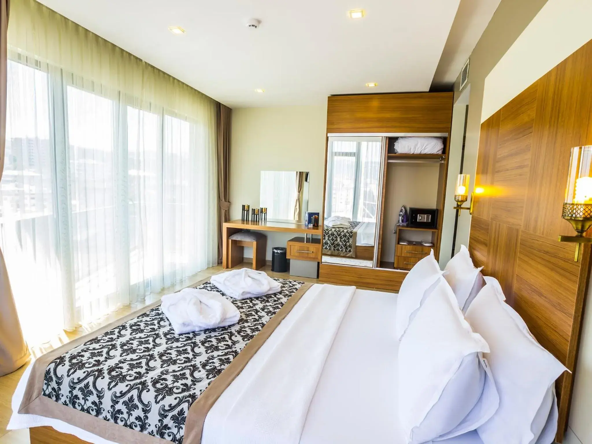 Bedroom, Bed in Alesha Suite Otel Bedroom, Bed in Alesha Suite Otel