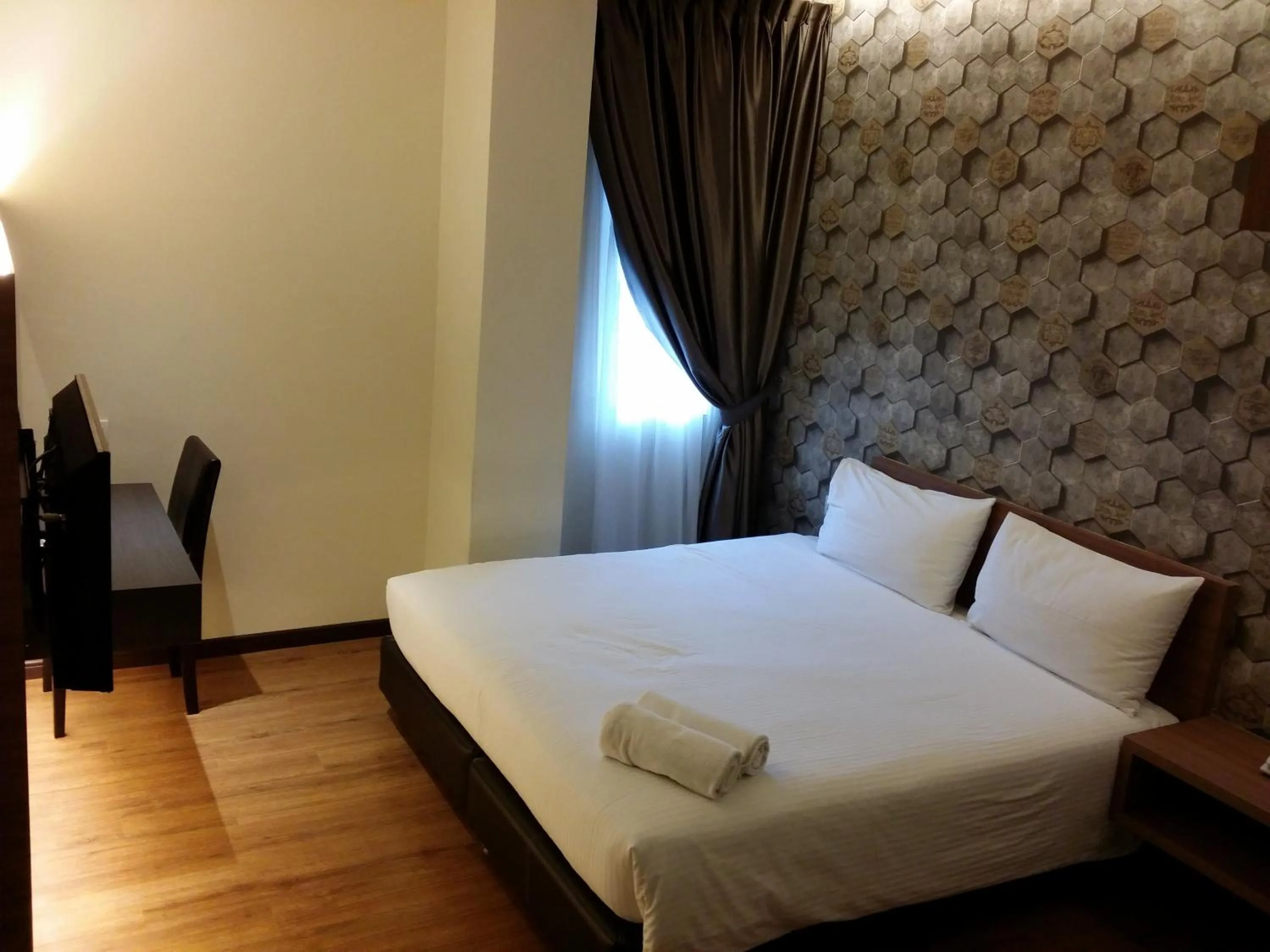 Bedroom, Bed in D Elegance Hotel Nusajaya