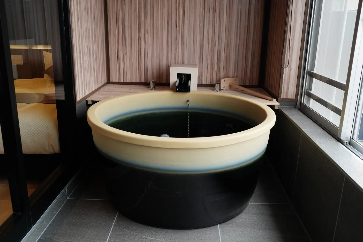 Hot Tub in LiVEMAX RESORT Kaga Yamashiro