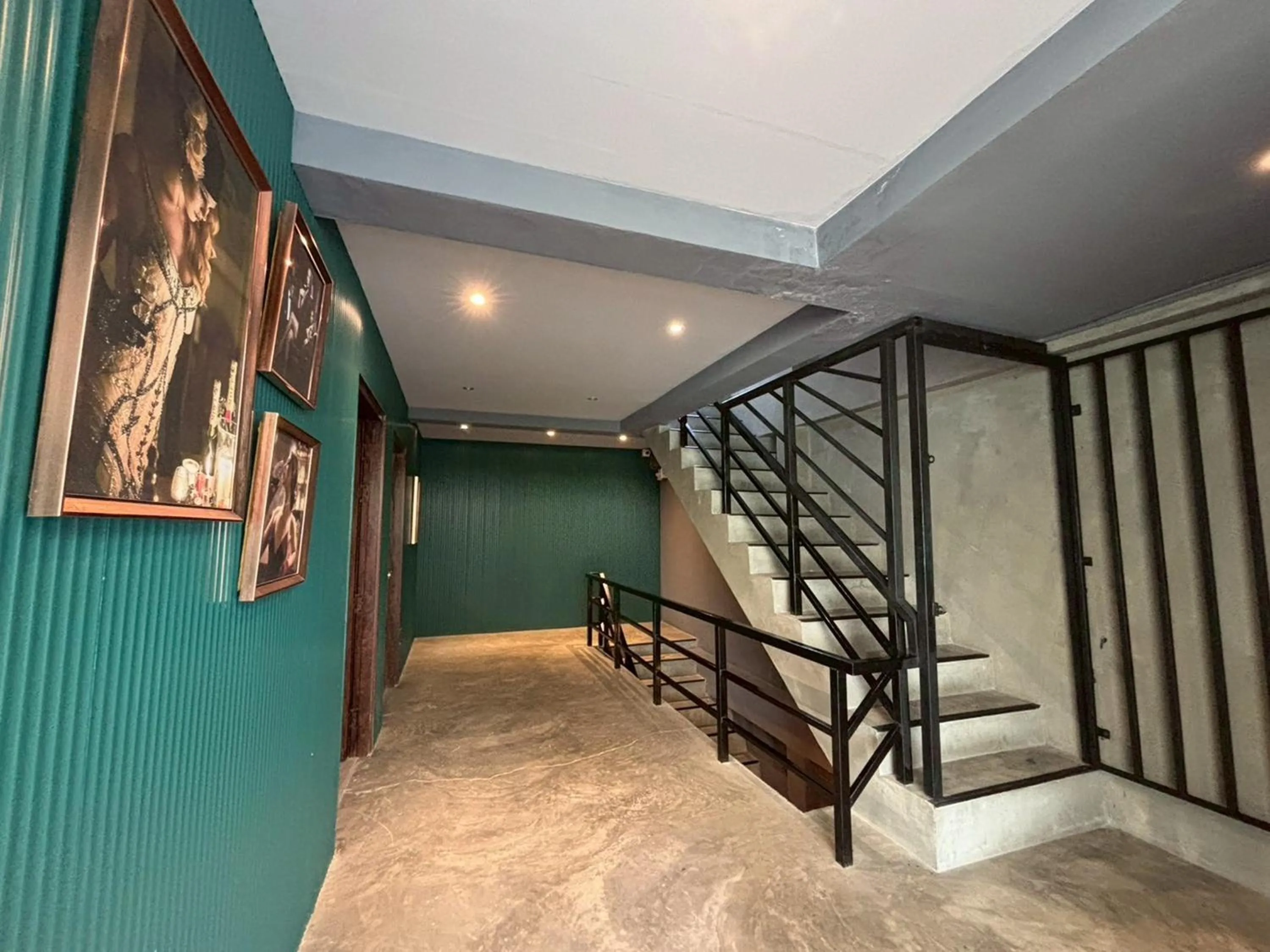 Area and facilities in Sukhum Rajamangala-Phatthanakan Rooms