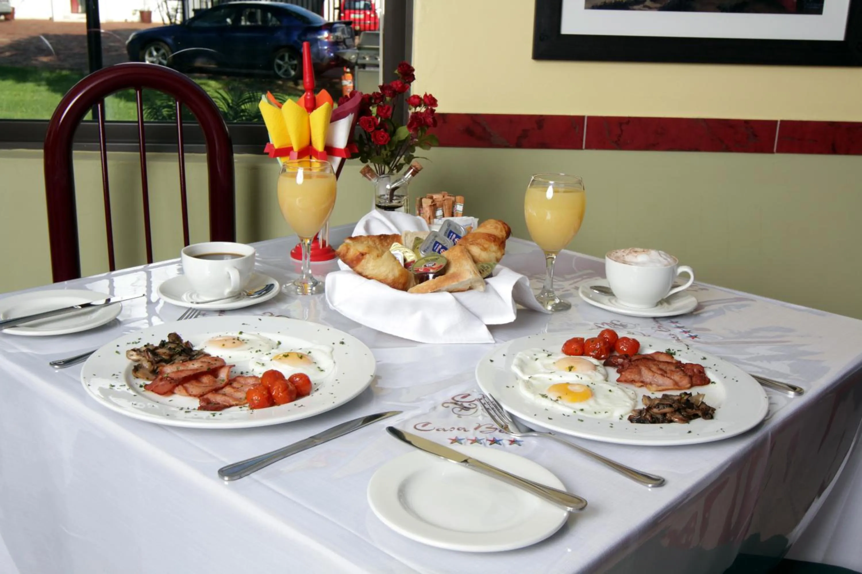 Restaurant/places to eat in Casa Bianca Guest Lodge