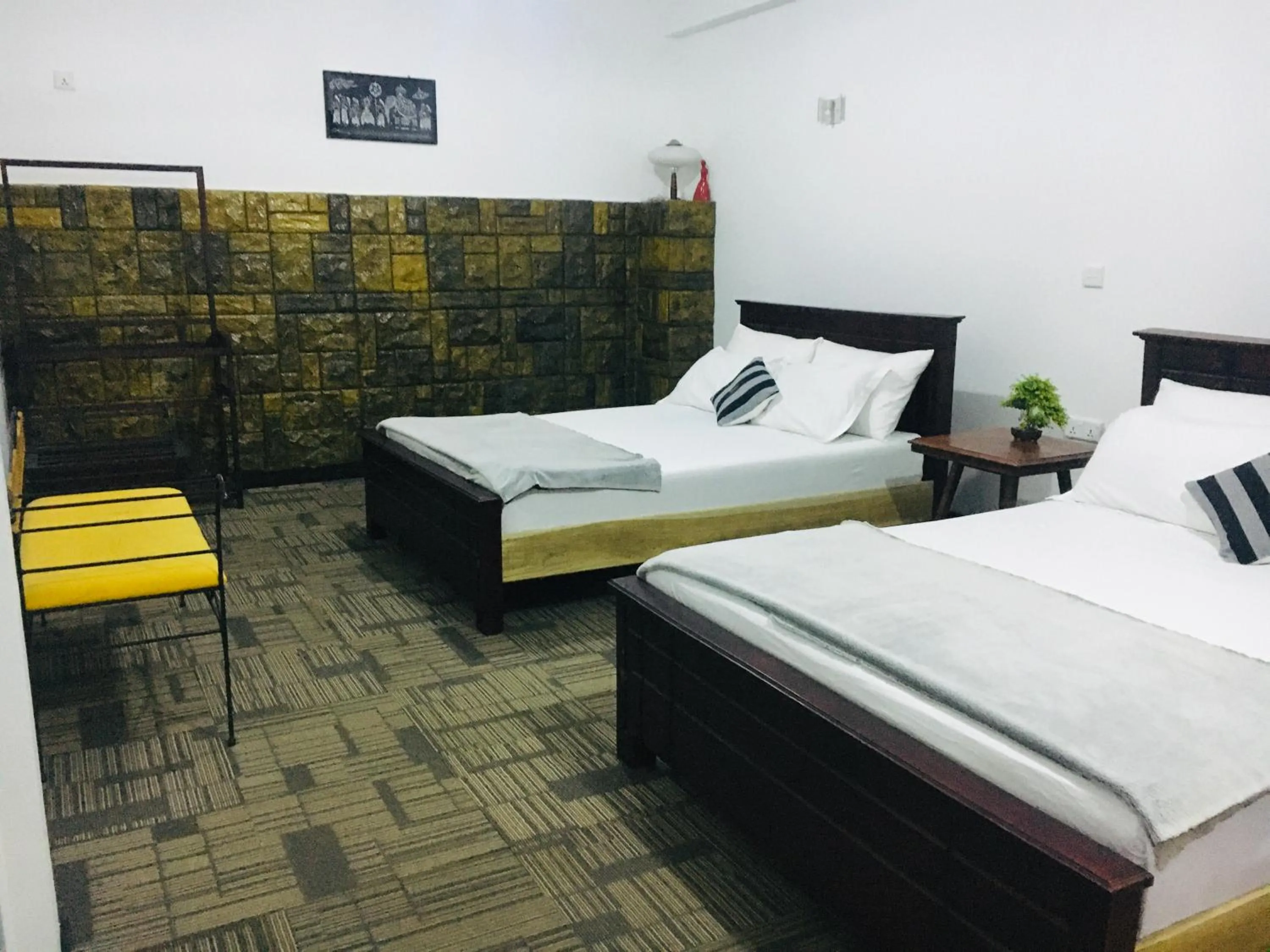 Budget Double Room in Ella Rock Land
