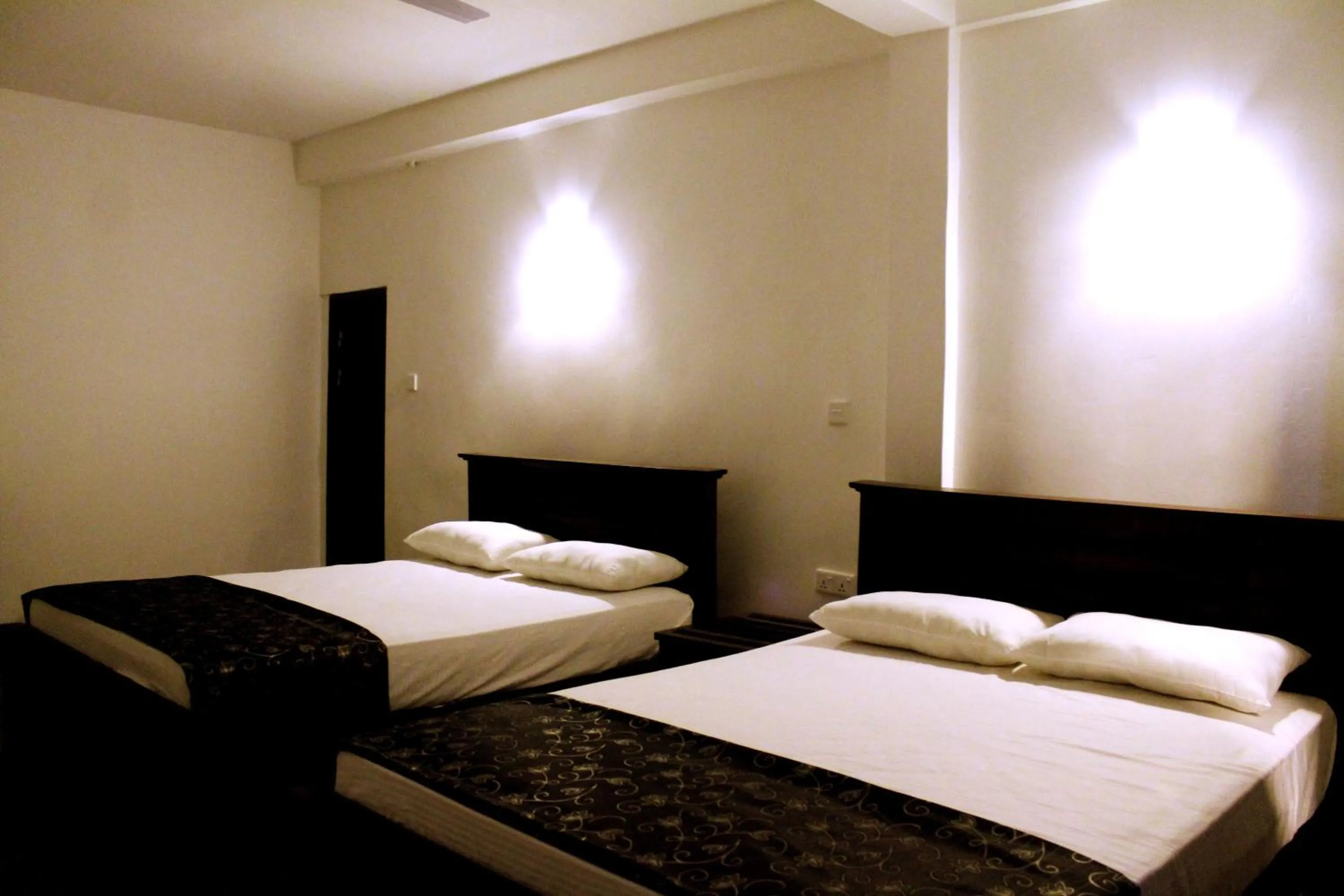 Bedroom, Bed in Ella Rock Land