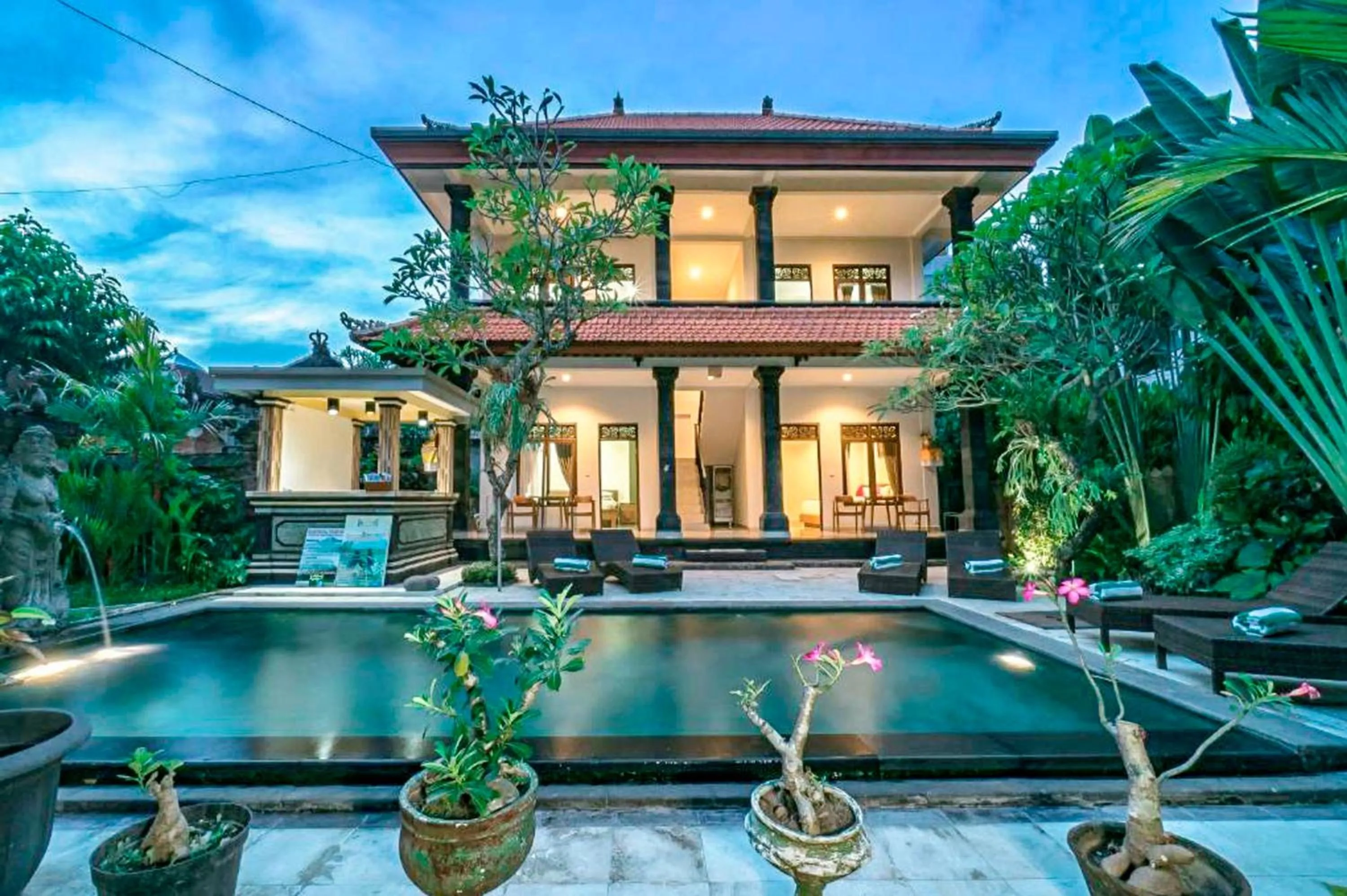 Esty House