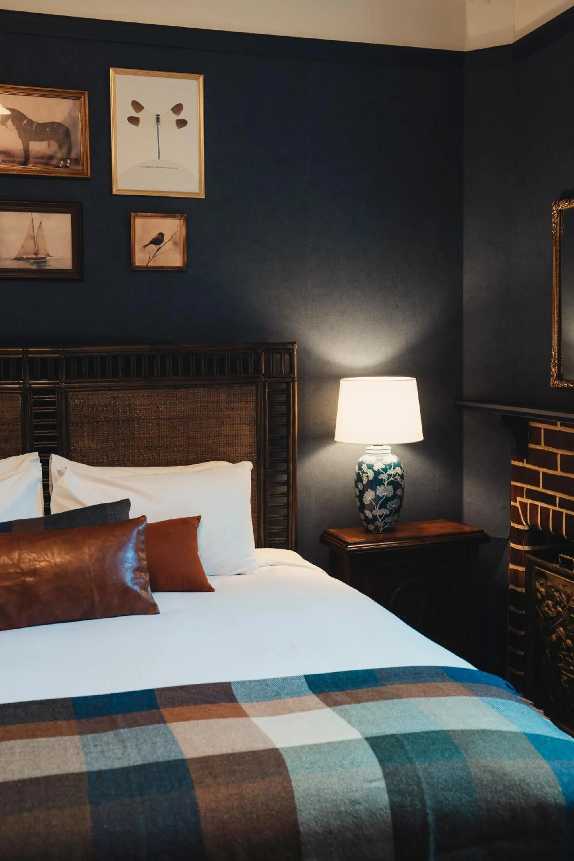 Bed in Dunedin House- Boutique Hotel