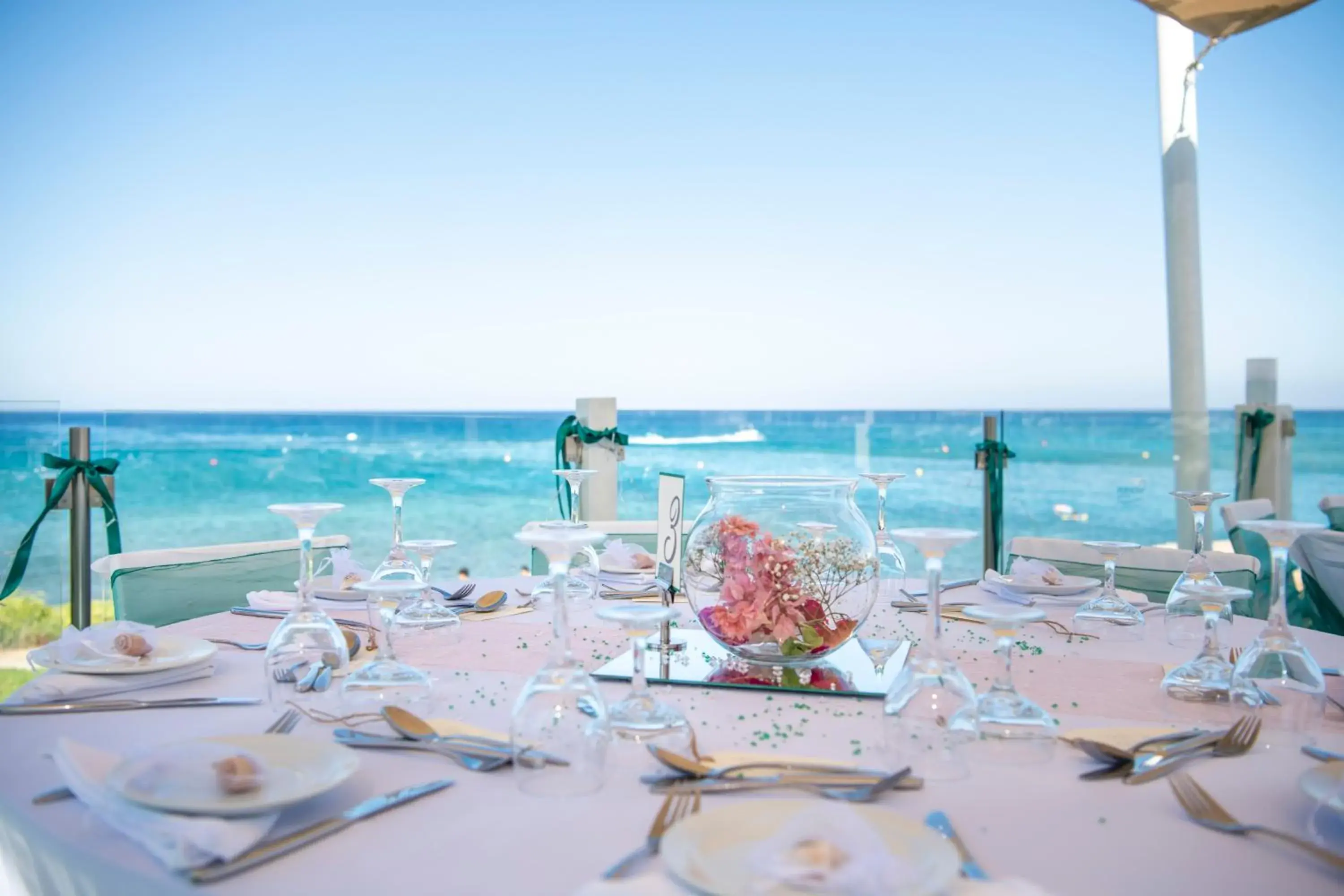 Restaurant/places to eat in Pernera Beach Hotel Restaurant/places to eat in Pernera Beach Hotel