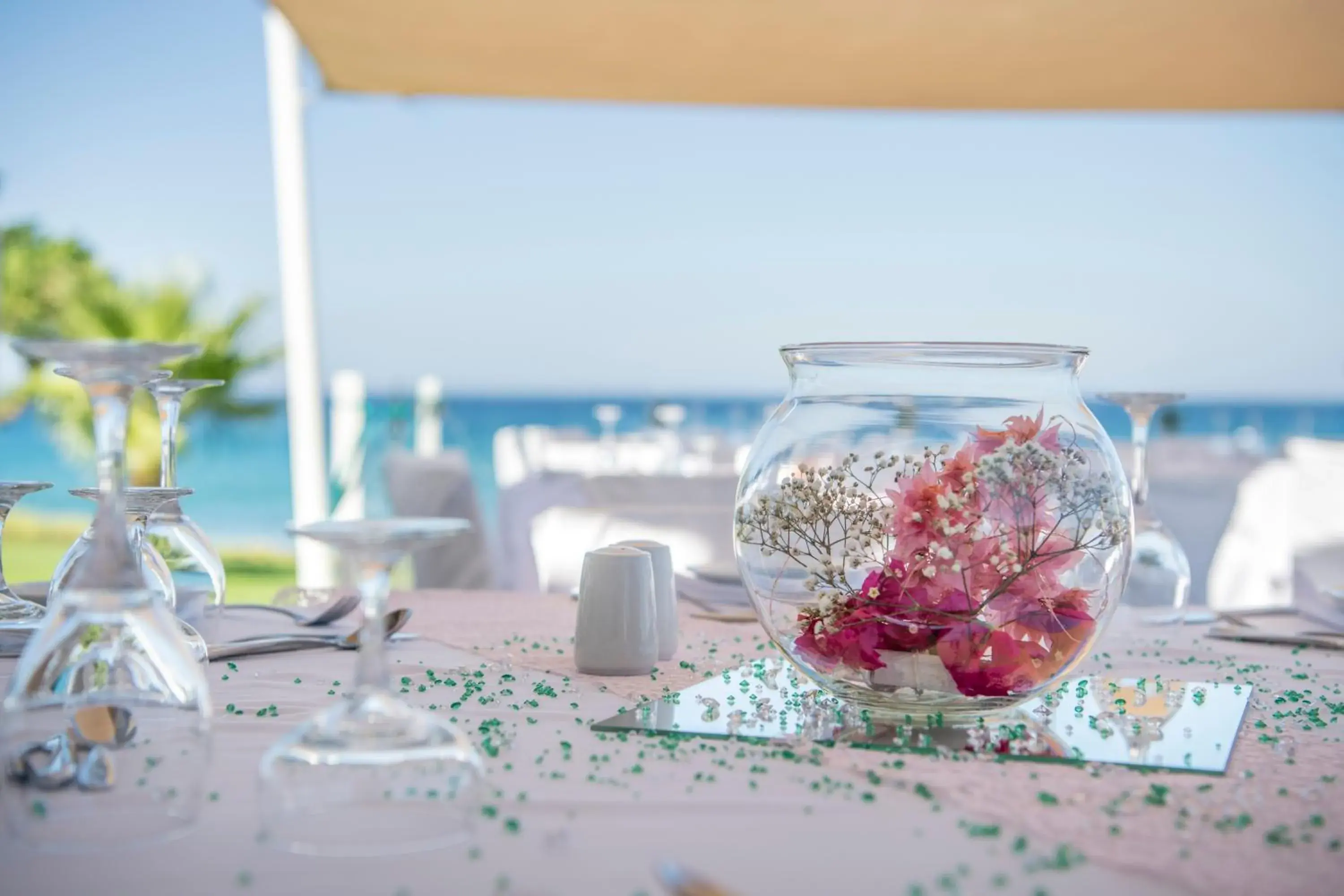 Restaurant/places to eat in Pernera Beach Hotel Restaurant/places to eat in Pernera Beach Hotel