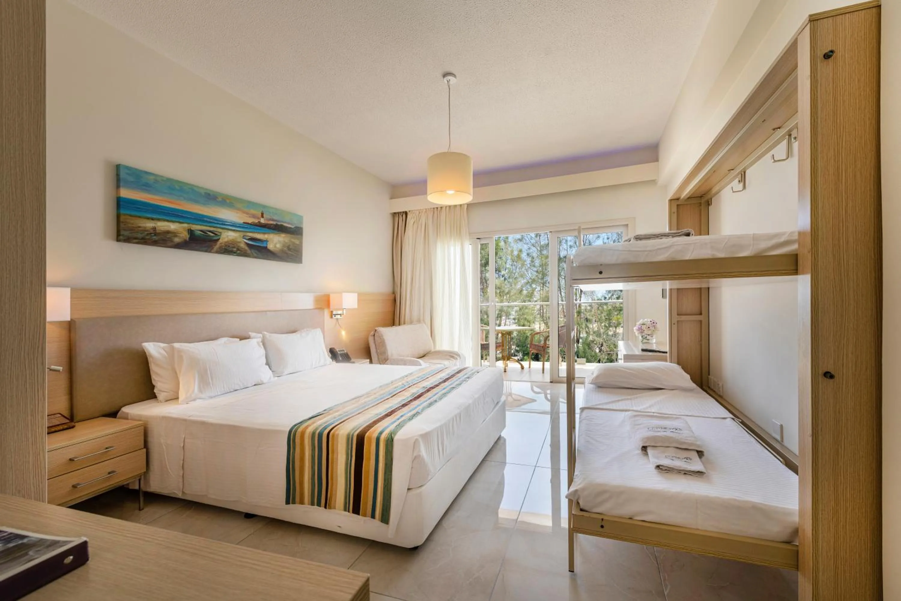 Bedroom, Bed in Pernera Beach Hotel