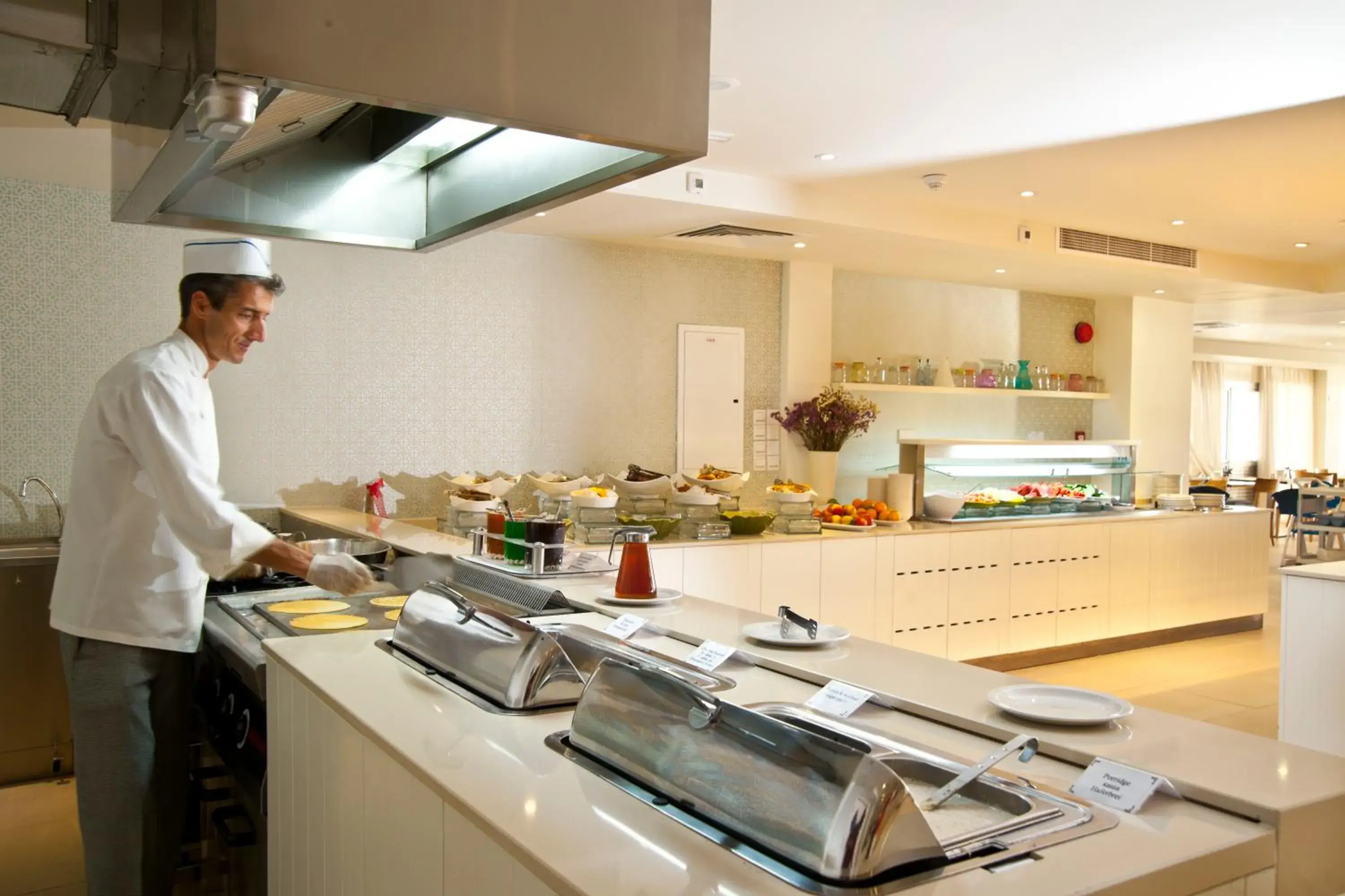 Food in Pernera Beach Hotel Food in Pernera Beach Hotel