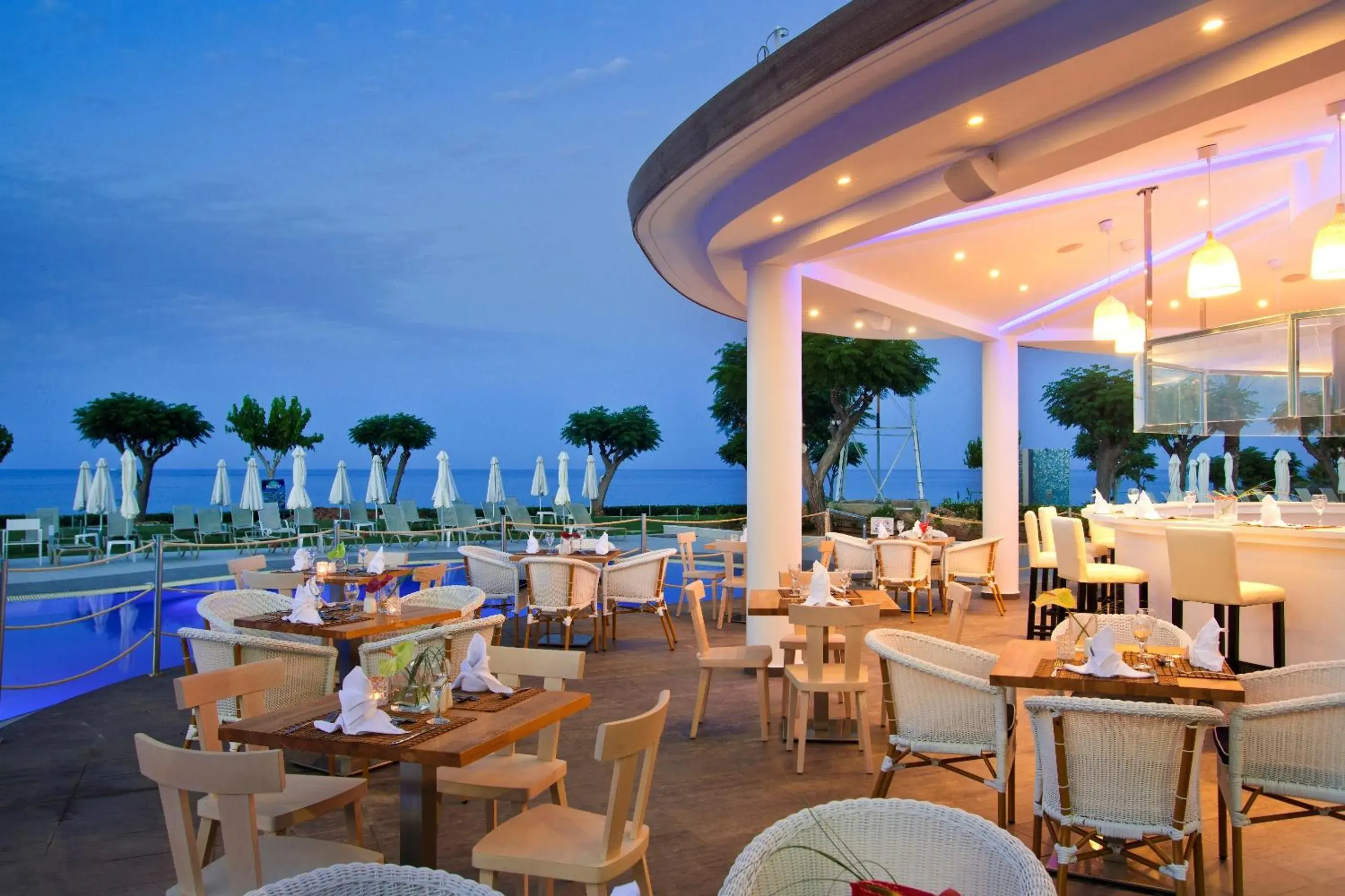 Restaurant/places to eat in Pernera Beach Hotel Restaurant/places to eat in Pernera Beach Hotel