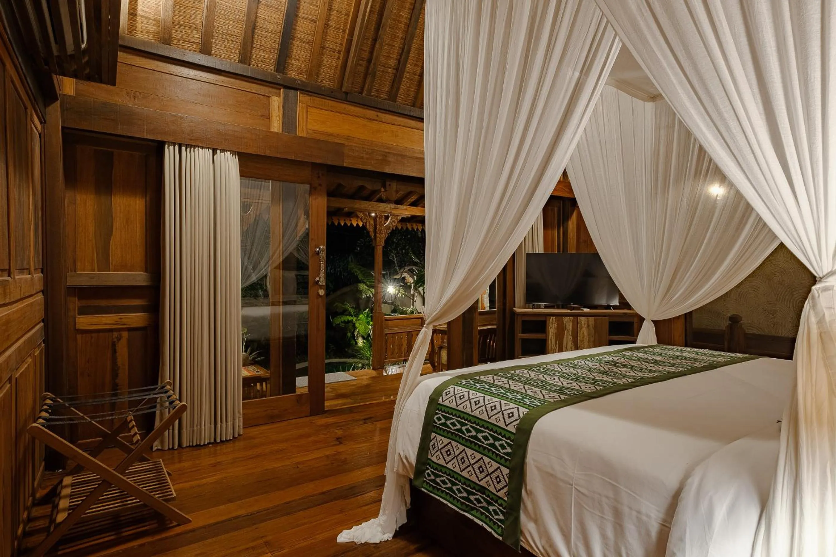 Hidden Saren Villa Ubud