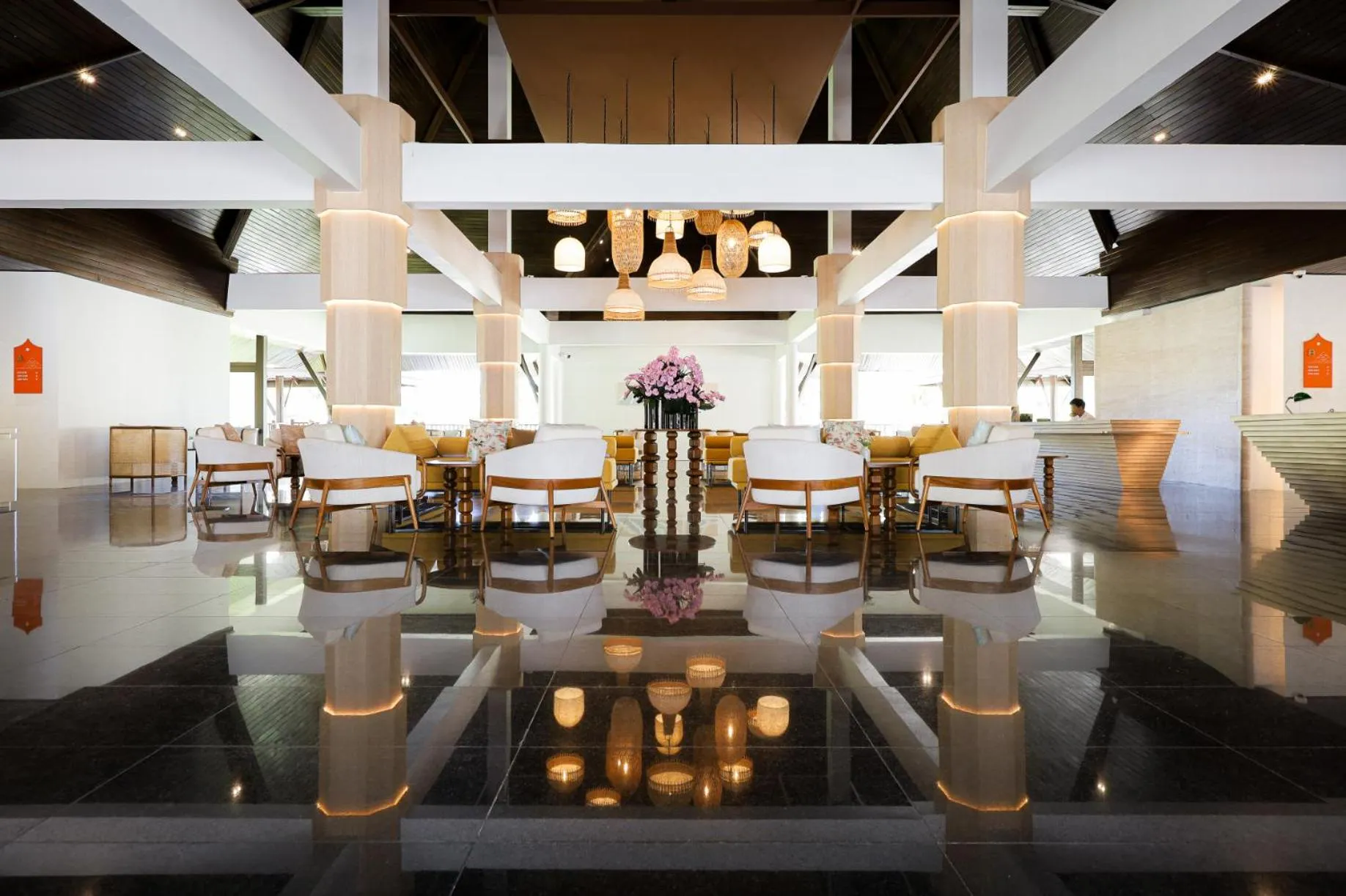 Lobby or reception in La Solaya Khao Lak