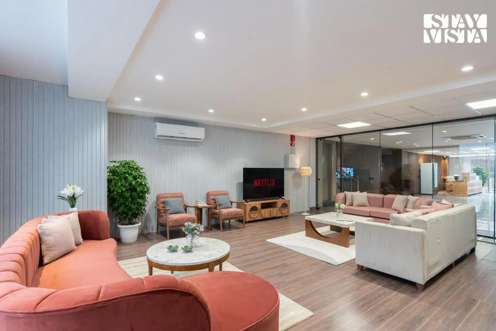 Comfort Room with Air purifier - single occupancy in StayVista Residences near Cyber City Hub with Gym & Air Purifier Comfort Room with Air purifier - single occupancy in StayVista Residences near Cyber City Hub with Gym & Air Purifier