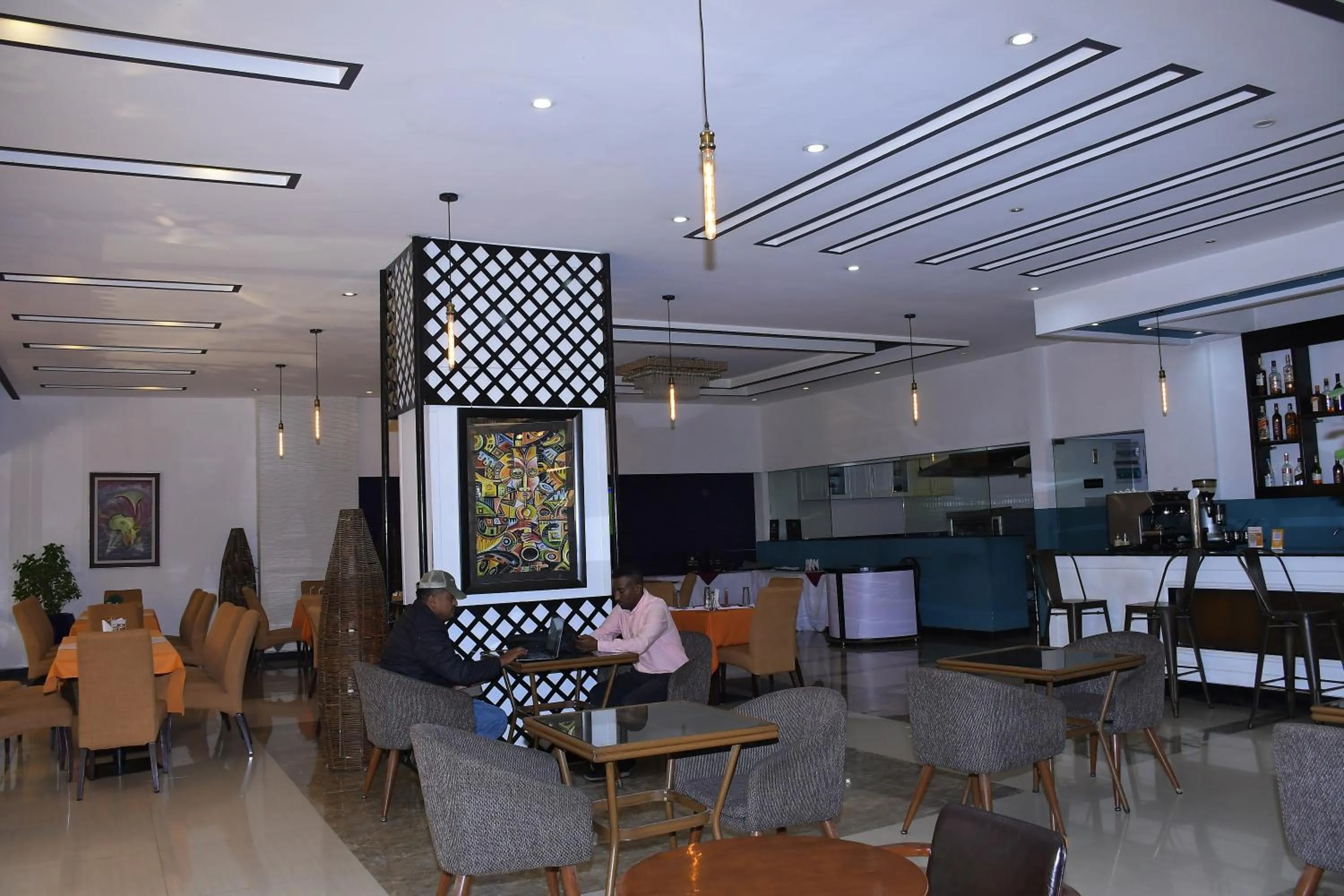 Restaurant/places to eat in Sun View Hotel