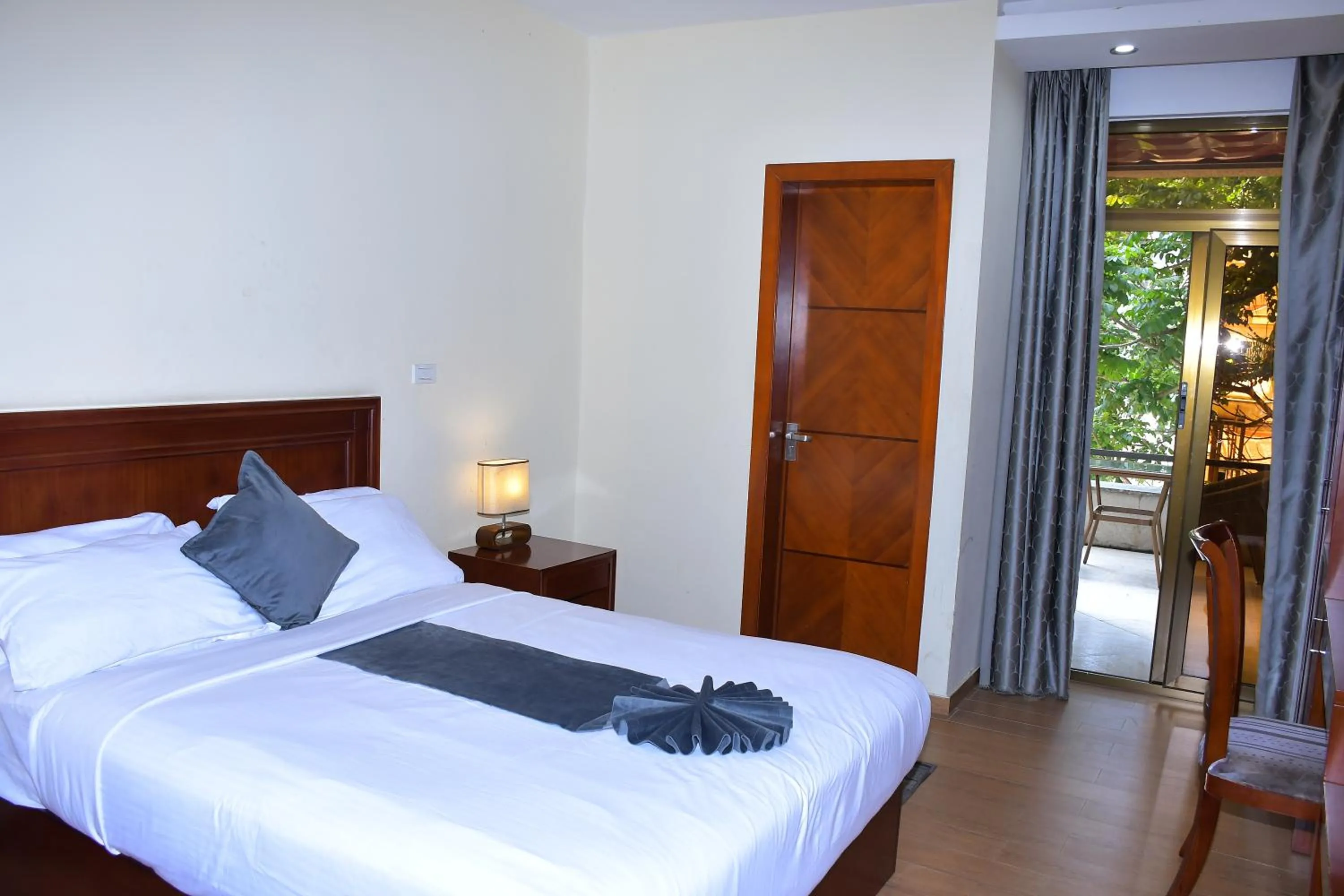 Bed in Sun View Hotel