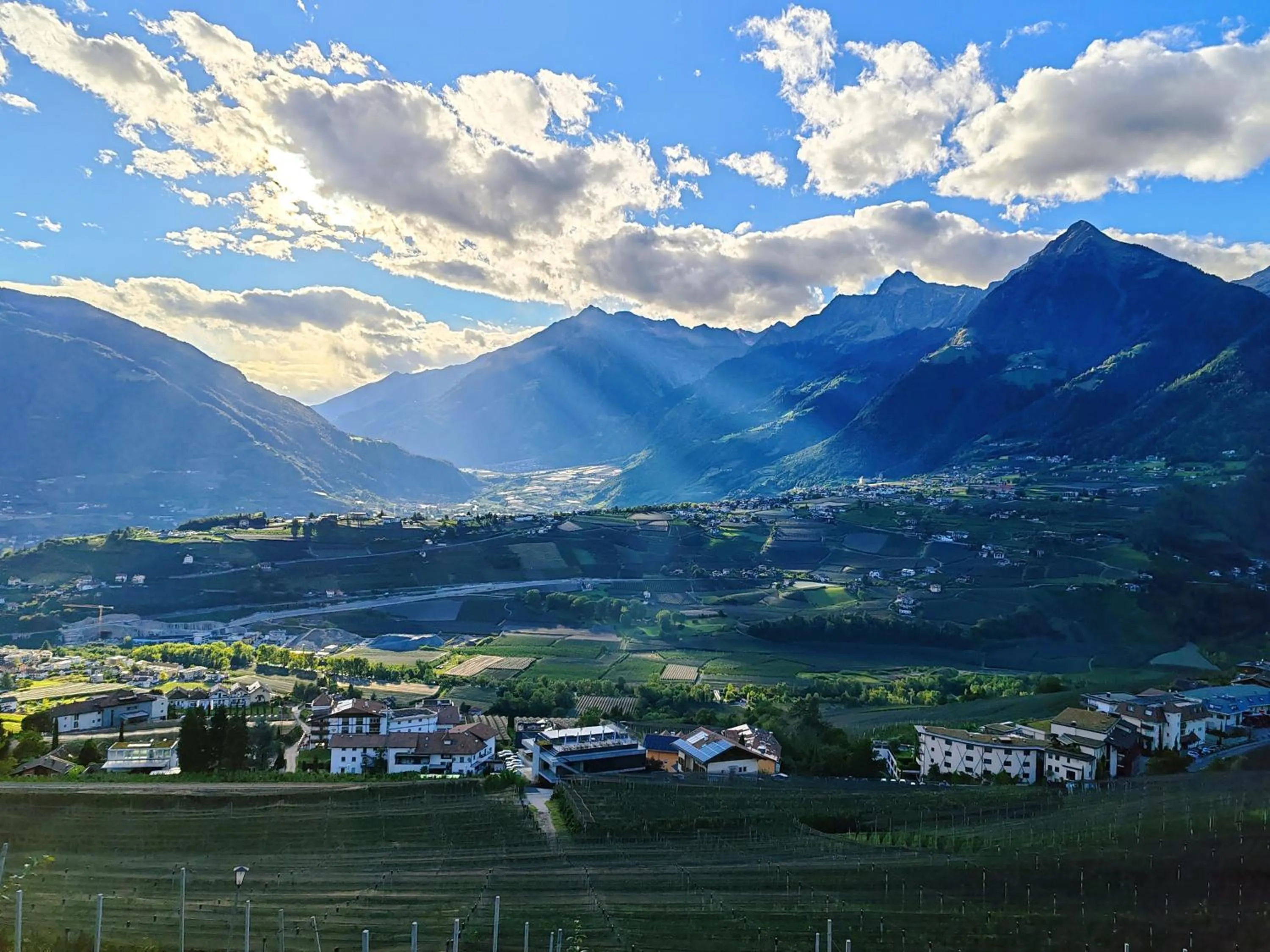 Balcony/Terrace in Schenna Garni Eden Bed & Breakfast