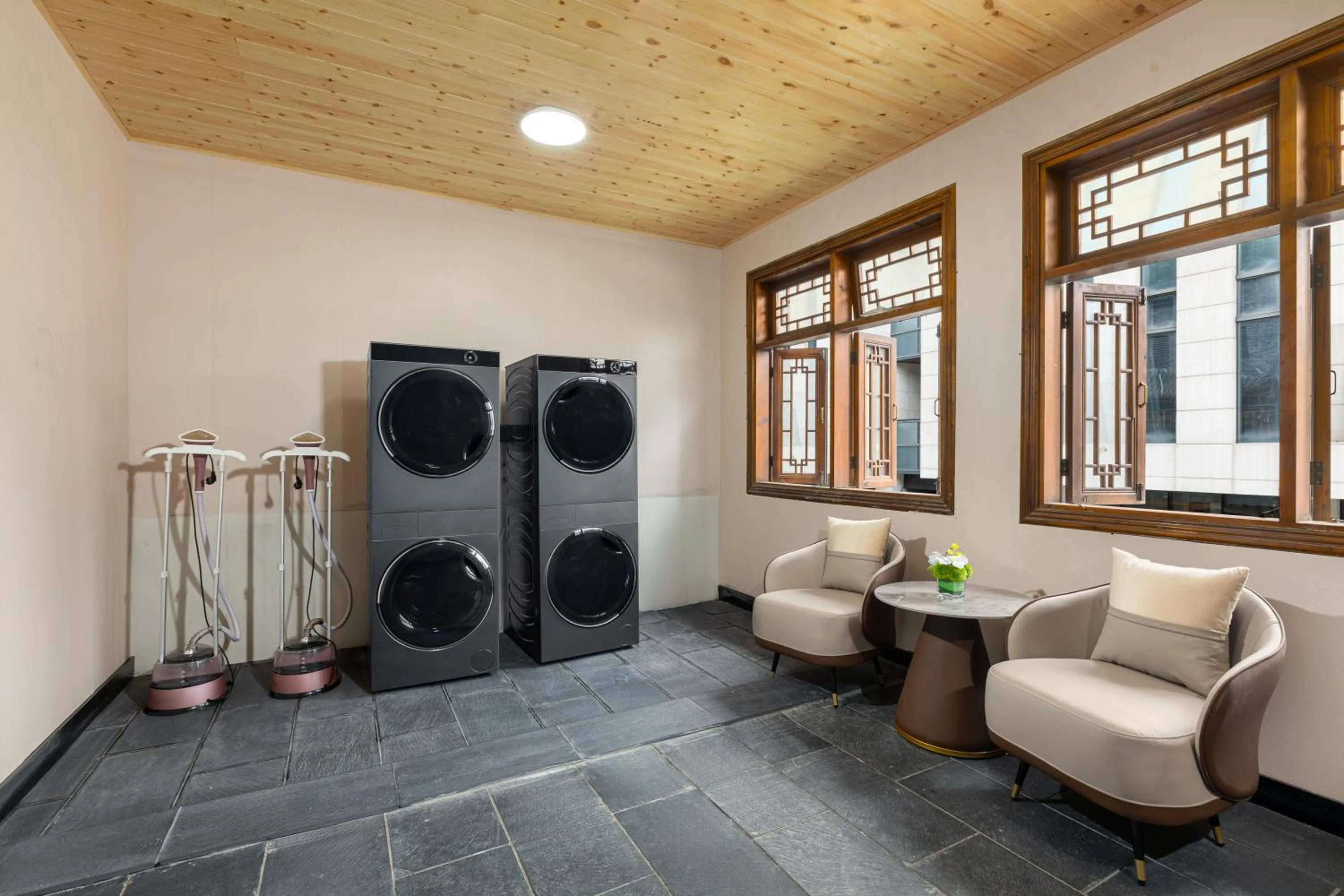 Days Hotel by Wyndham Chengdu Renmin South Road