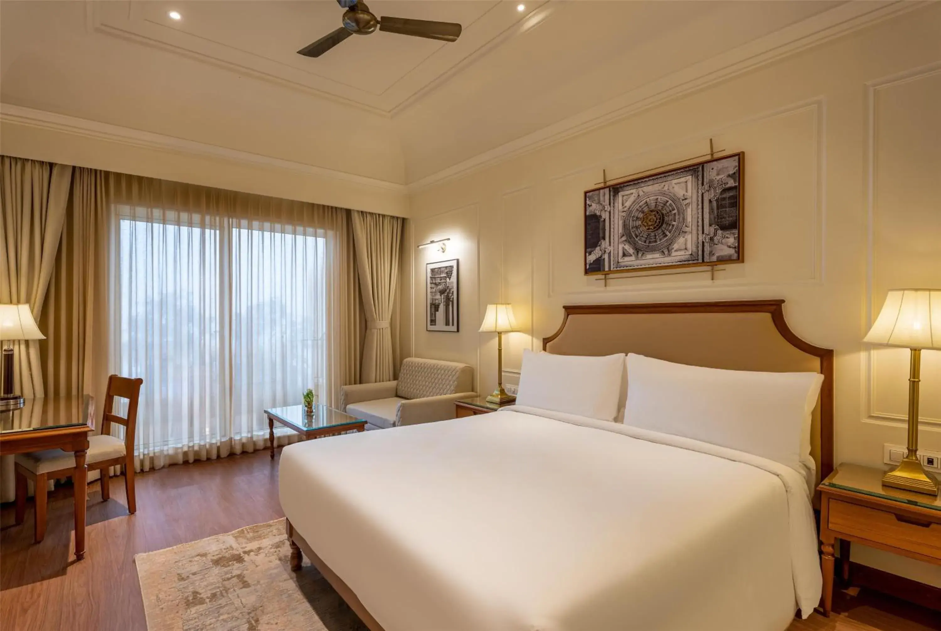 Superior Room in Radisson Resort Mount Abu Superior Room in Radisson Resort Mount Abu
