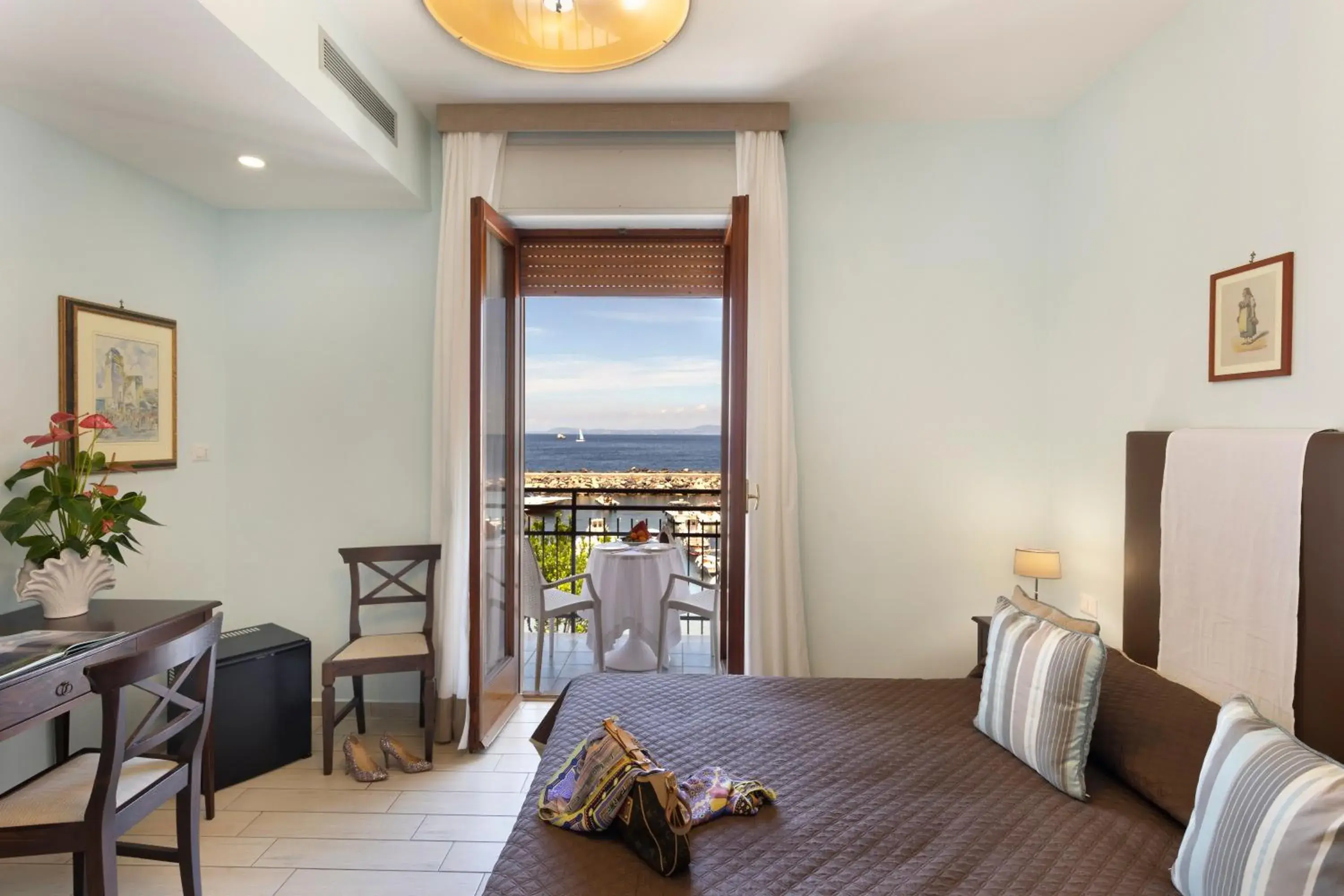 Bed in Sea Breeze Residence Bed in Sea Breeze Residence