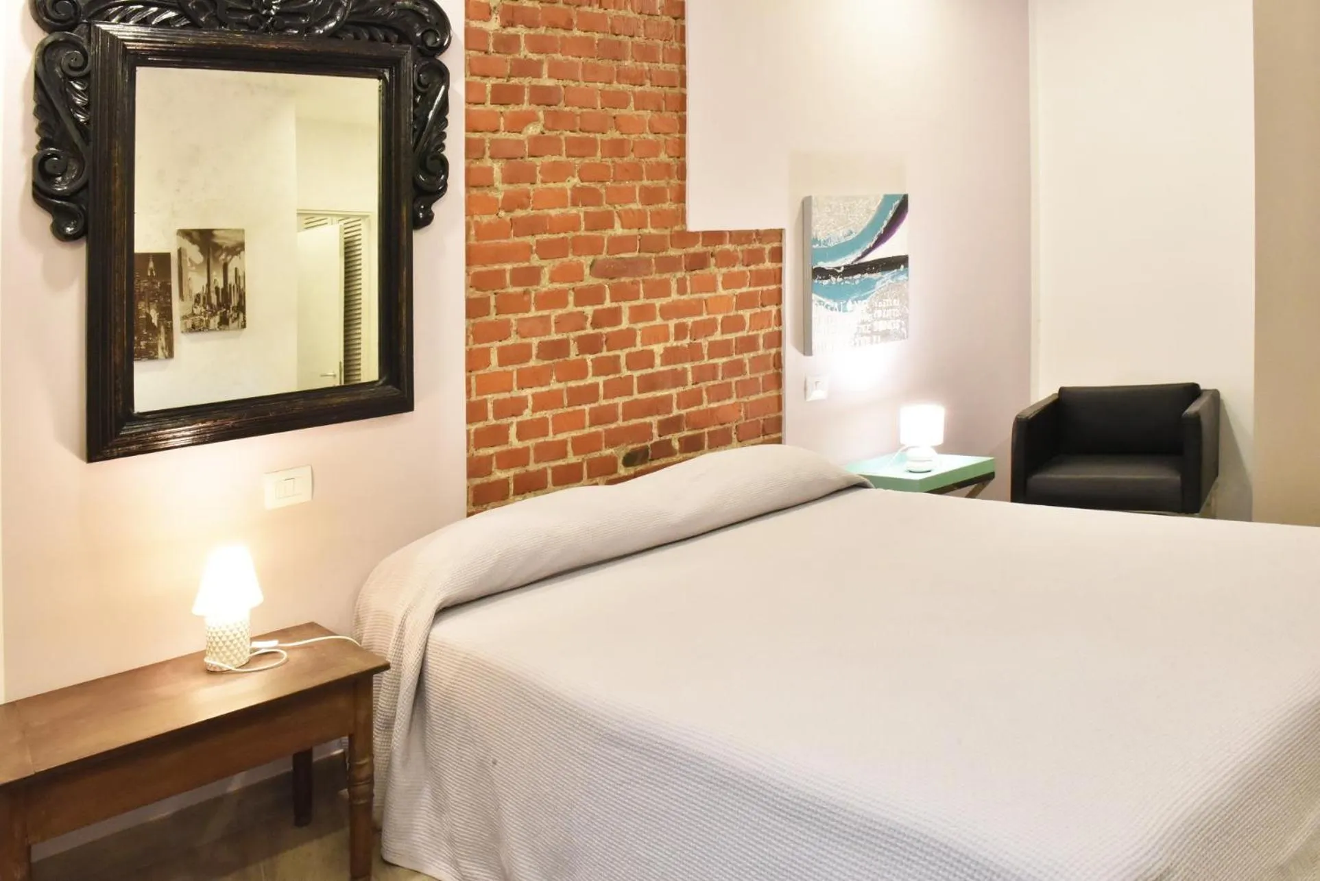 Bed in Ventitrémarzo Guest House