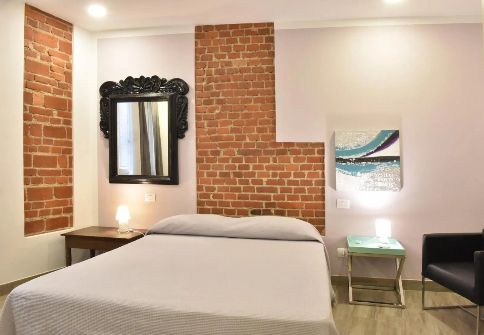 Bed in Ventitrémarzo Guest House