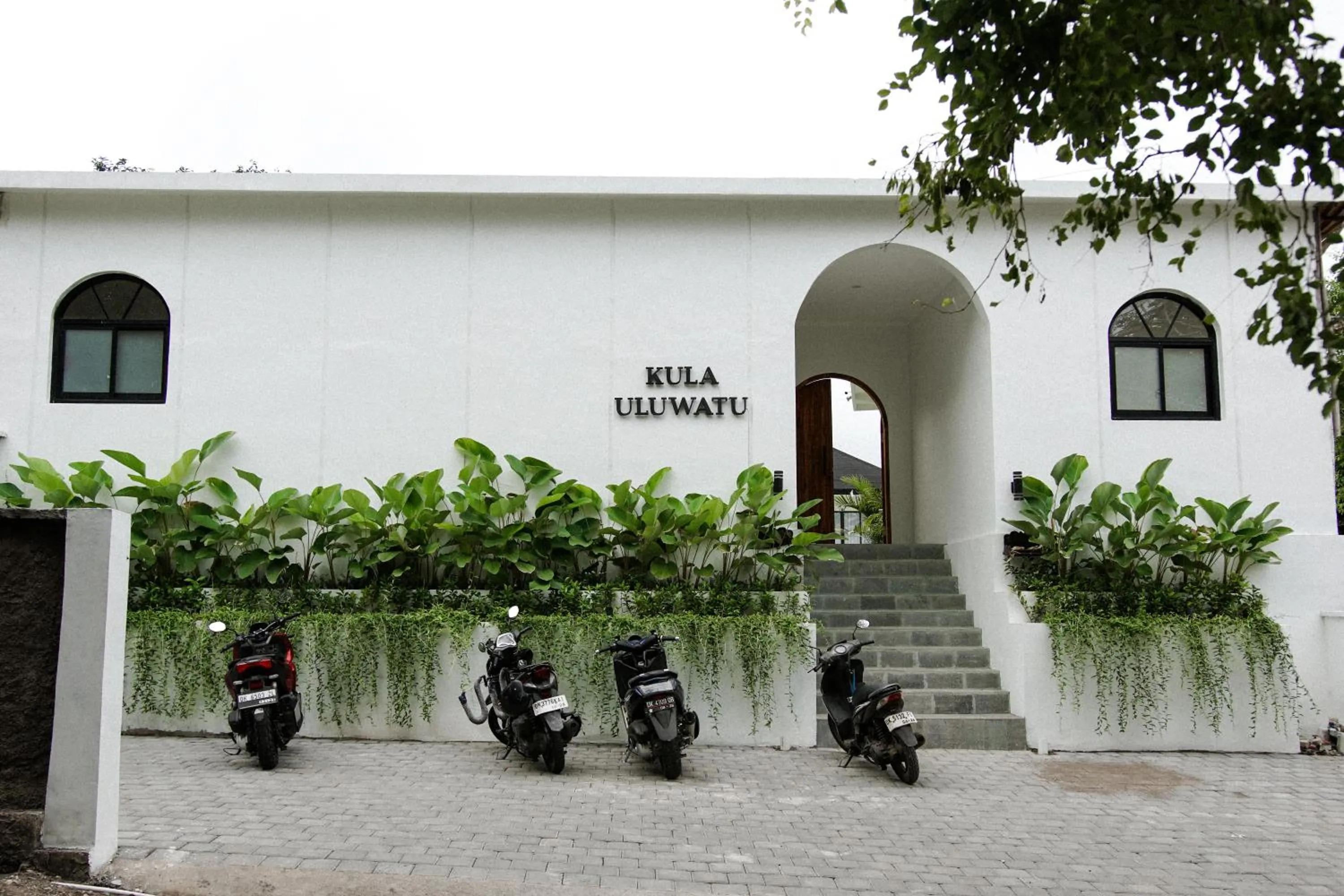 Facade/entrance in Kula Uluwatu