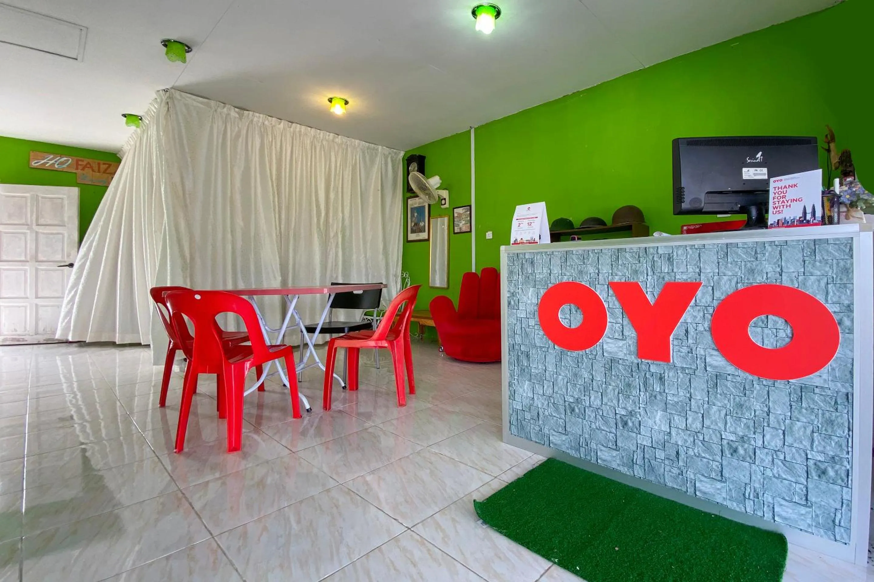 Lobby or reception in Capital O 90168 Serambi Pelangi Chalet