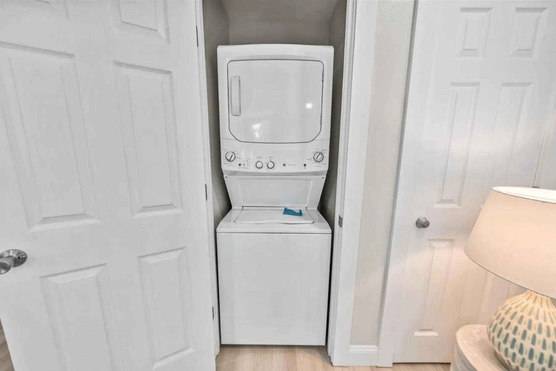 laundry in Beachside Villas 811