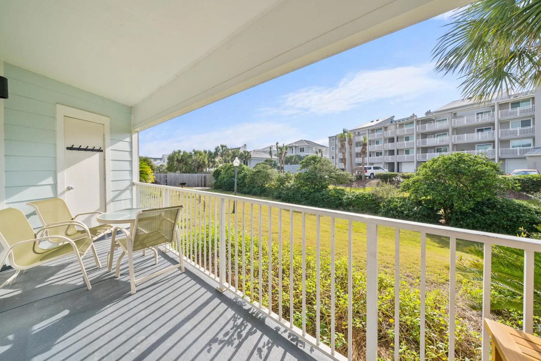 Balcony/Terrace in Beachside Villas 811