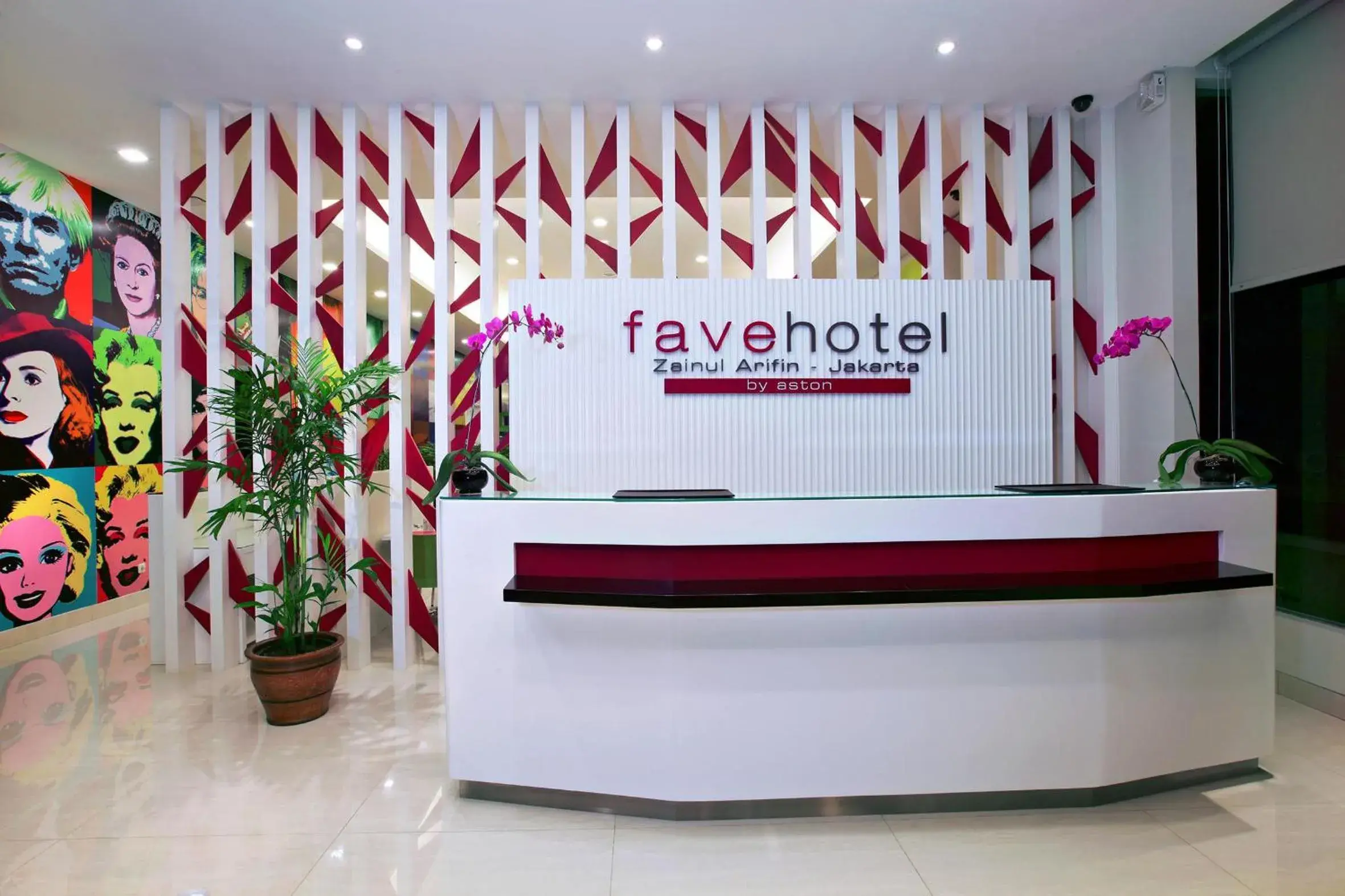 Lobby or reception in favehotel Zainul Arifin Lobby or reception in favehotel Zainul Arifin