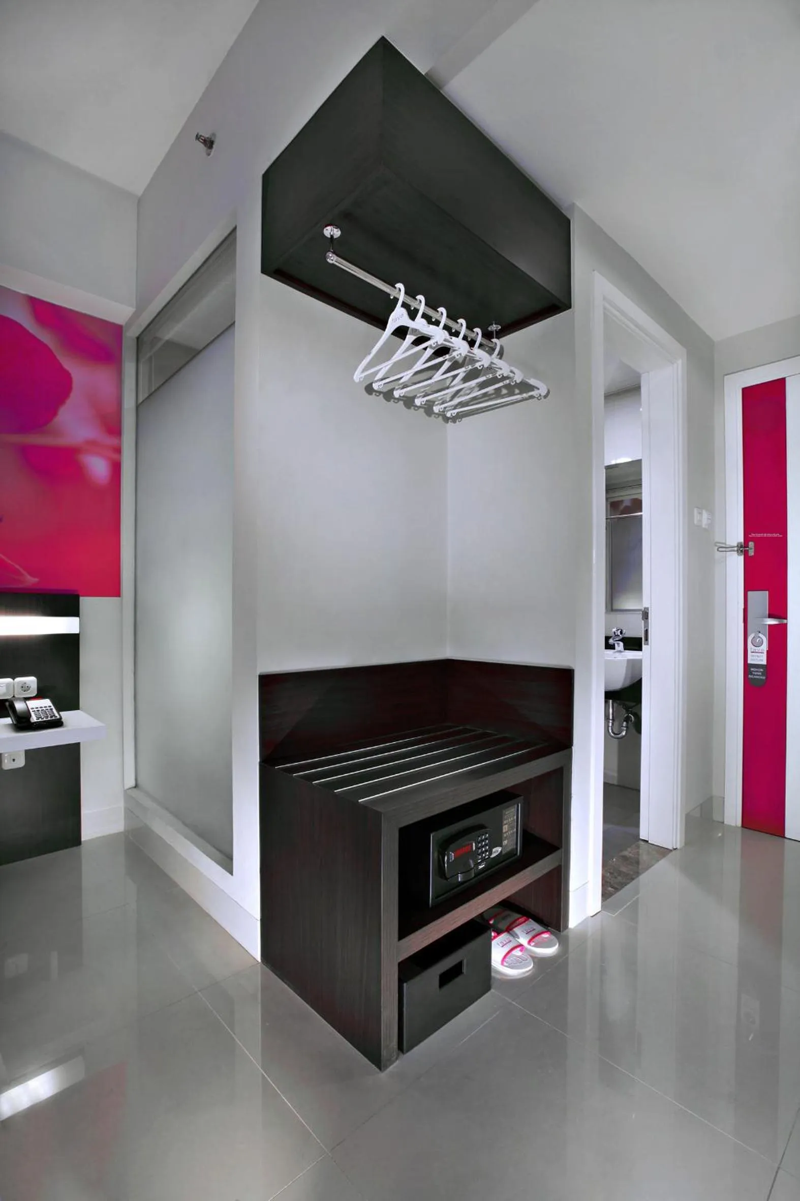 Bedroom in favehotel Zainul Arifin