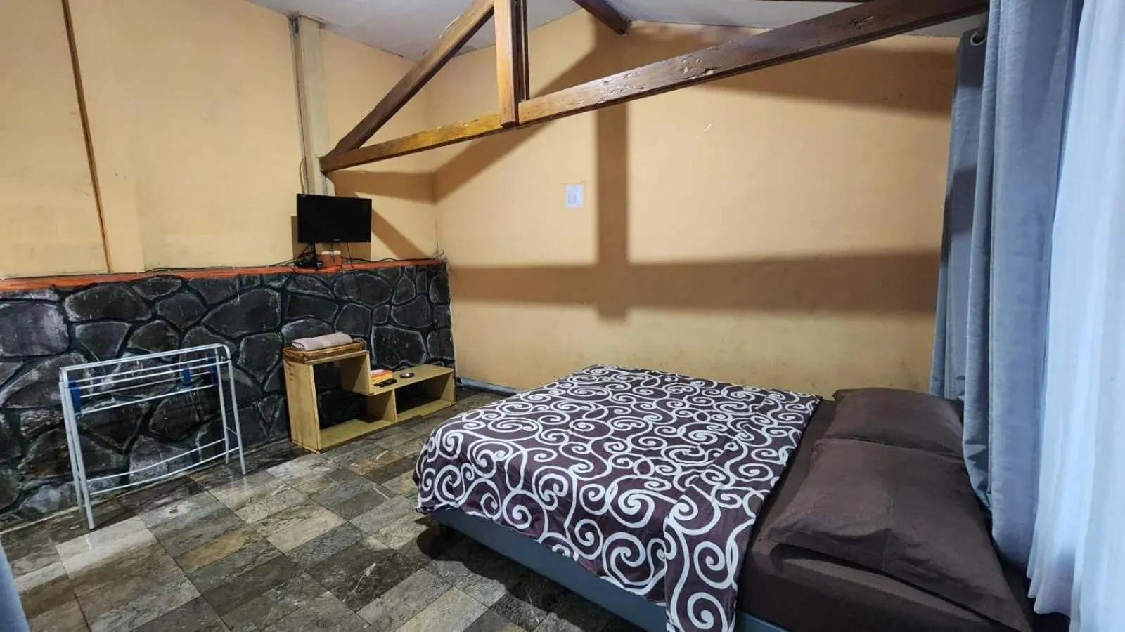 Bed in Nur Alam Hotel Lembang