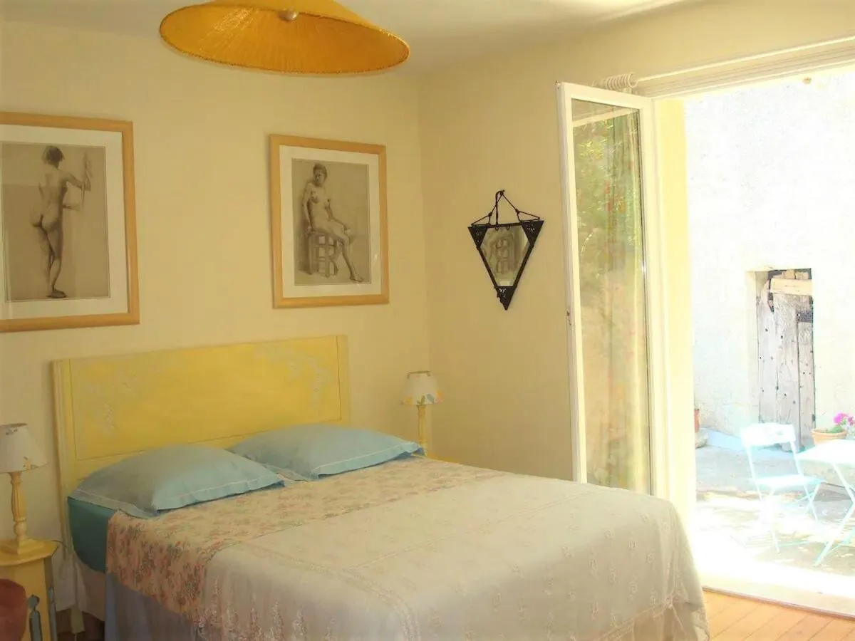 Bedroom, Bed in La Tonnelle de Vouvray