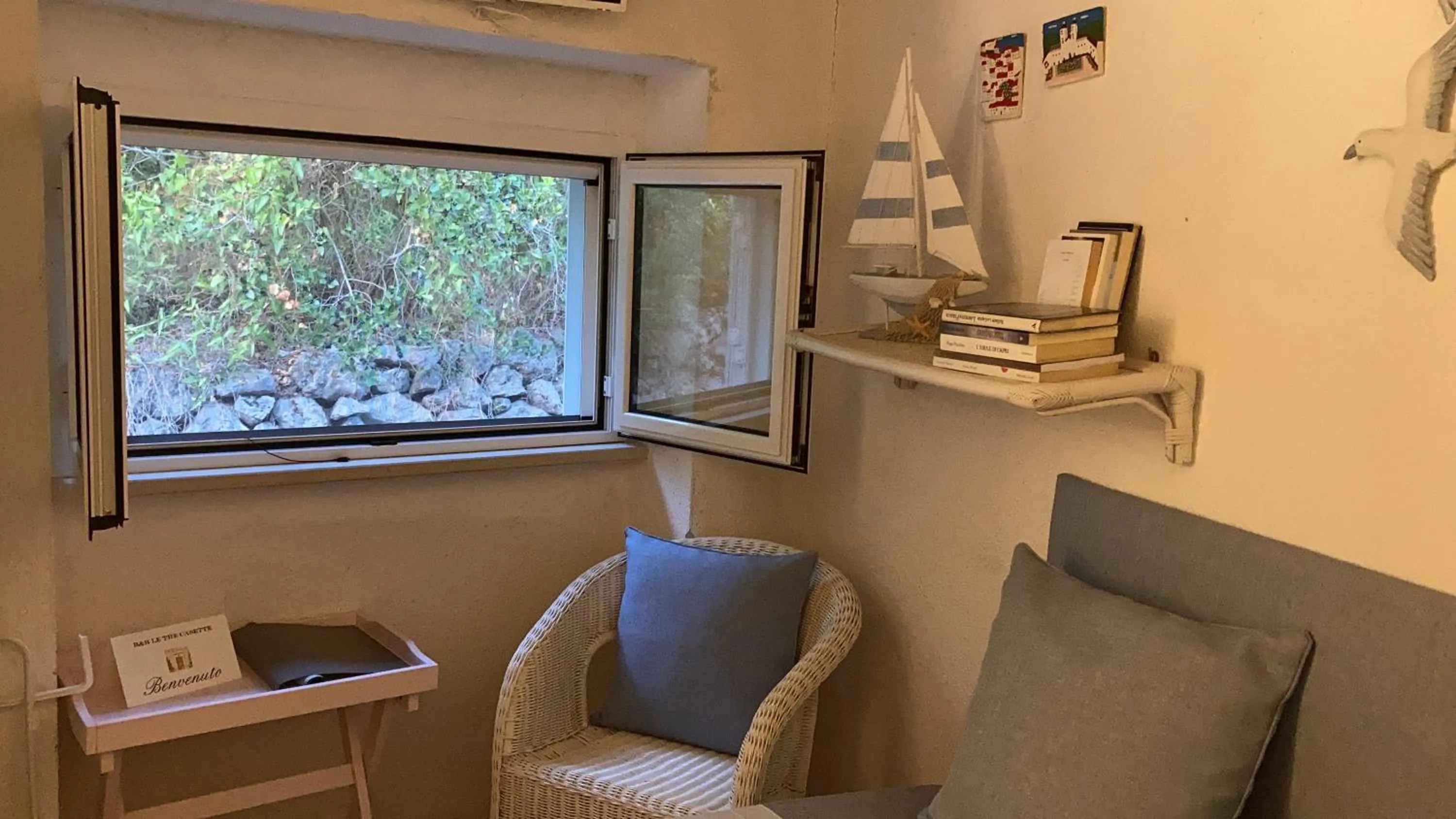 hair dresser in B&B Le Tre Casette