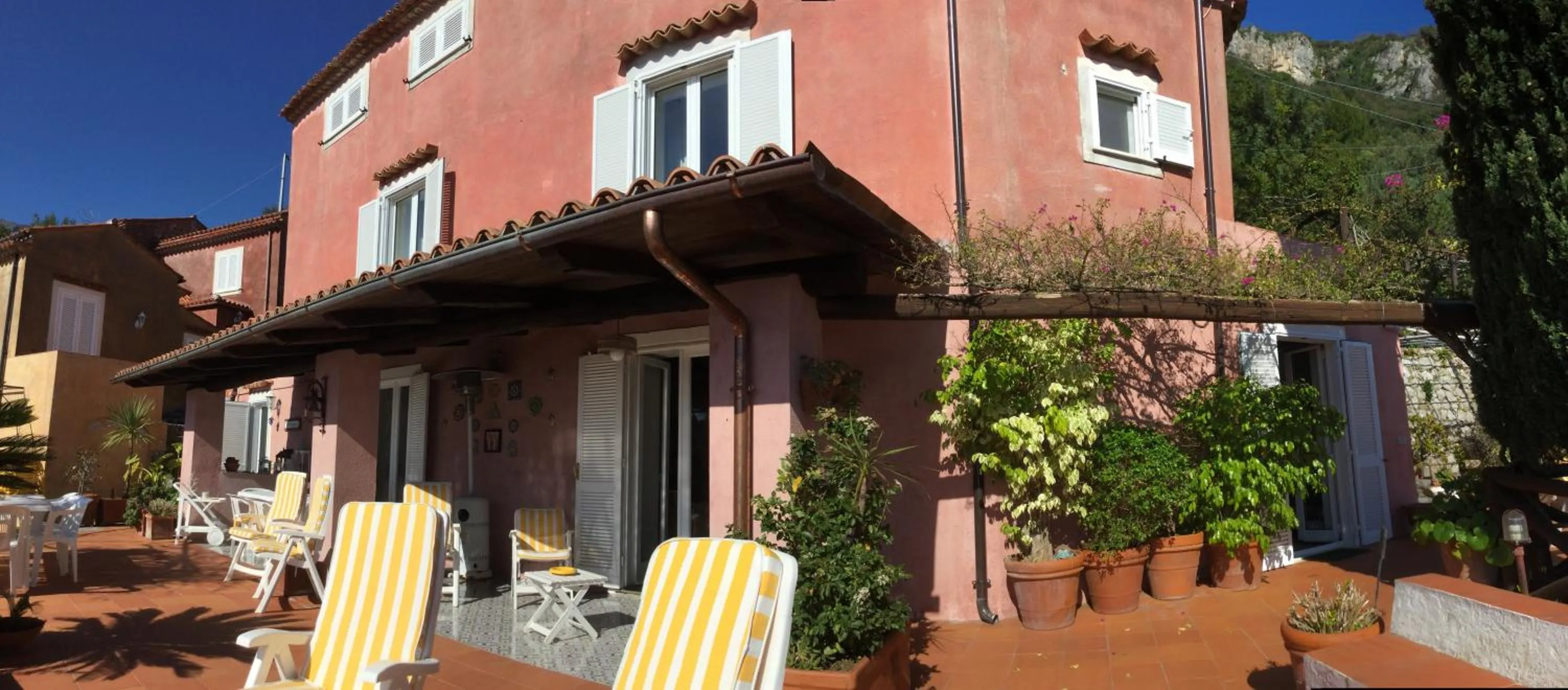 Facade/entrance in B&B Le Tre Casette