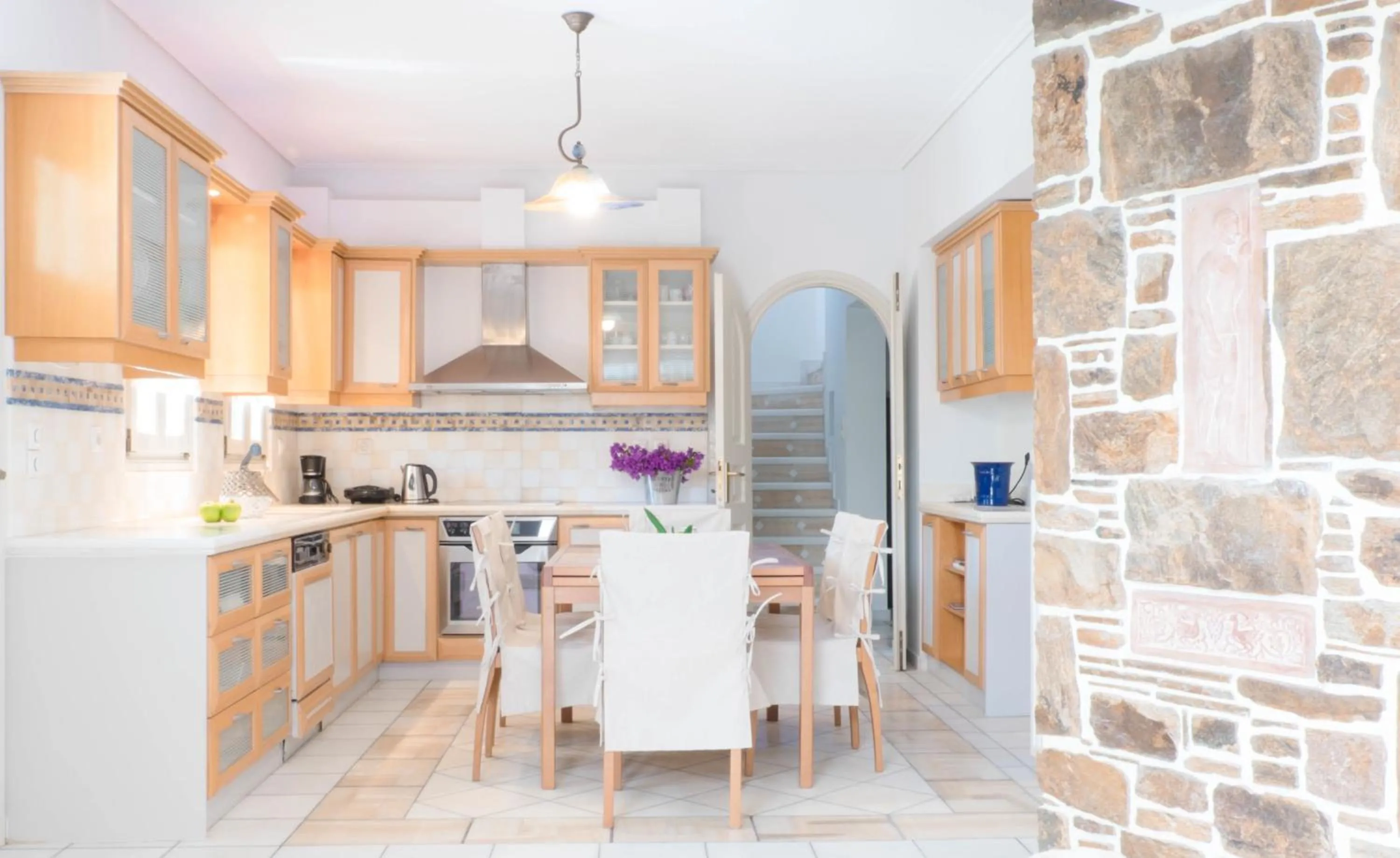 Kitchen or kitchenette in Montana Villa