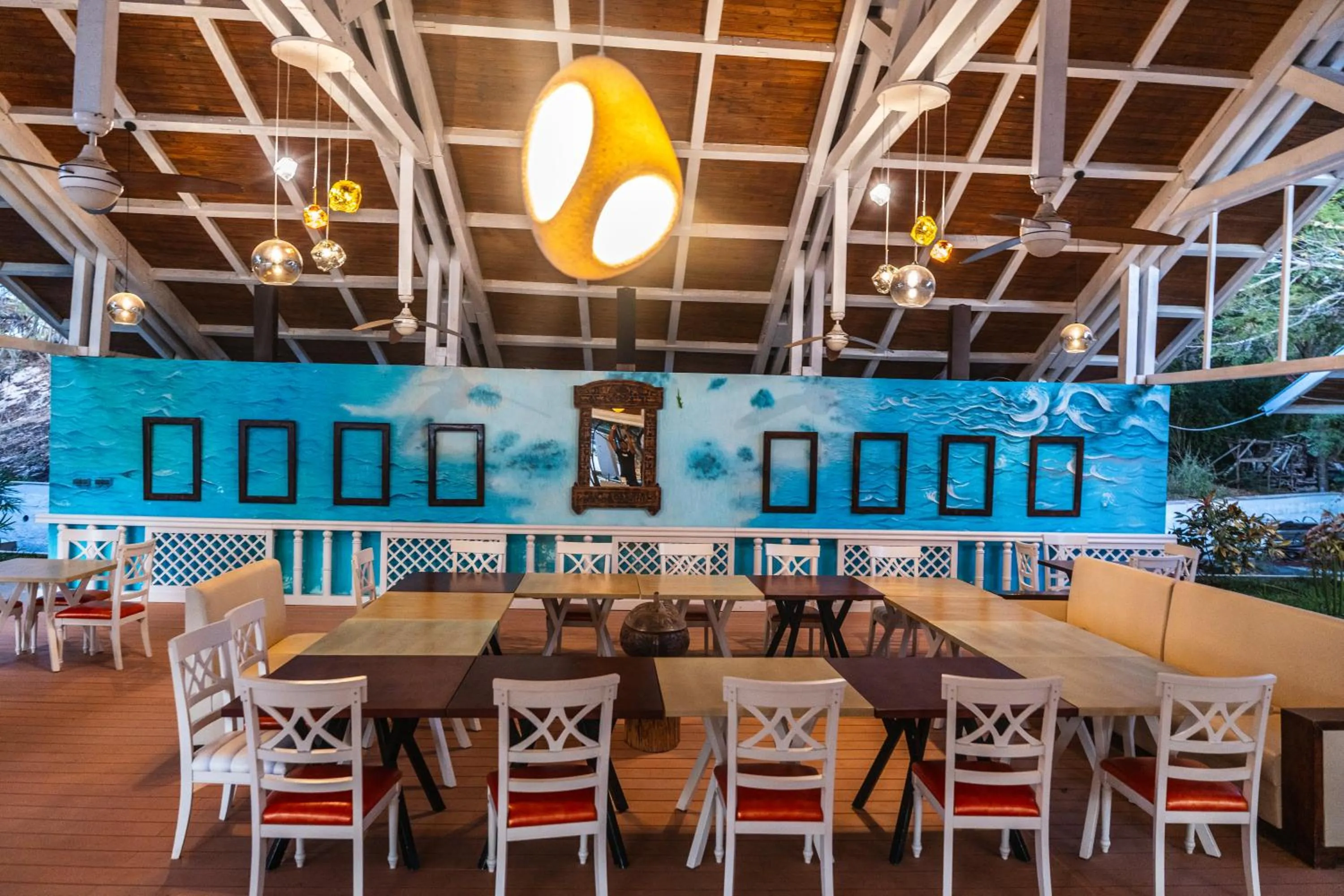 Restaurant/places to eat in Mantasaly Resort